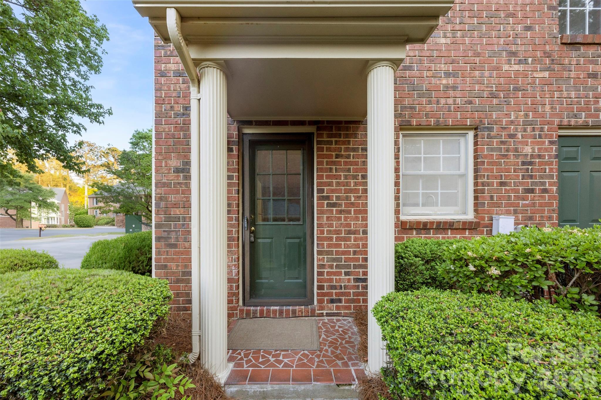 Condominium at 809 Jamestown Drive, Gastonia, photo 2 of 26