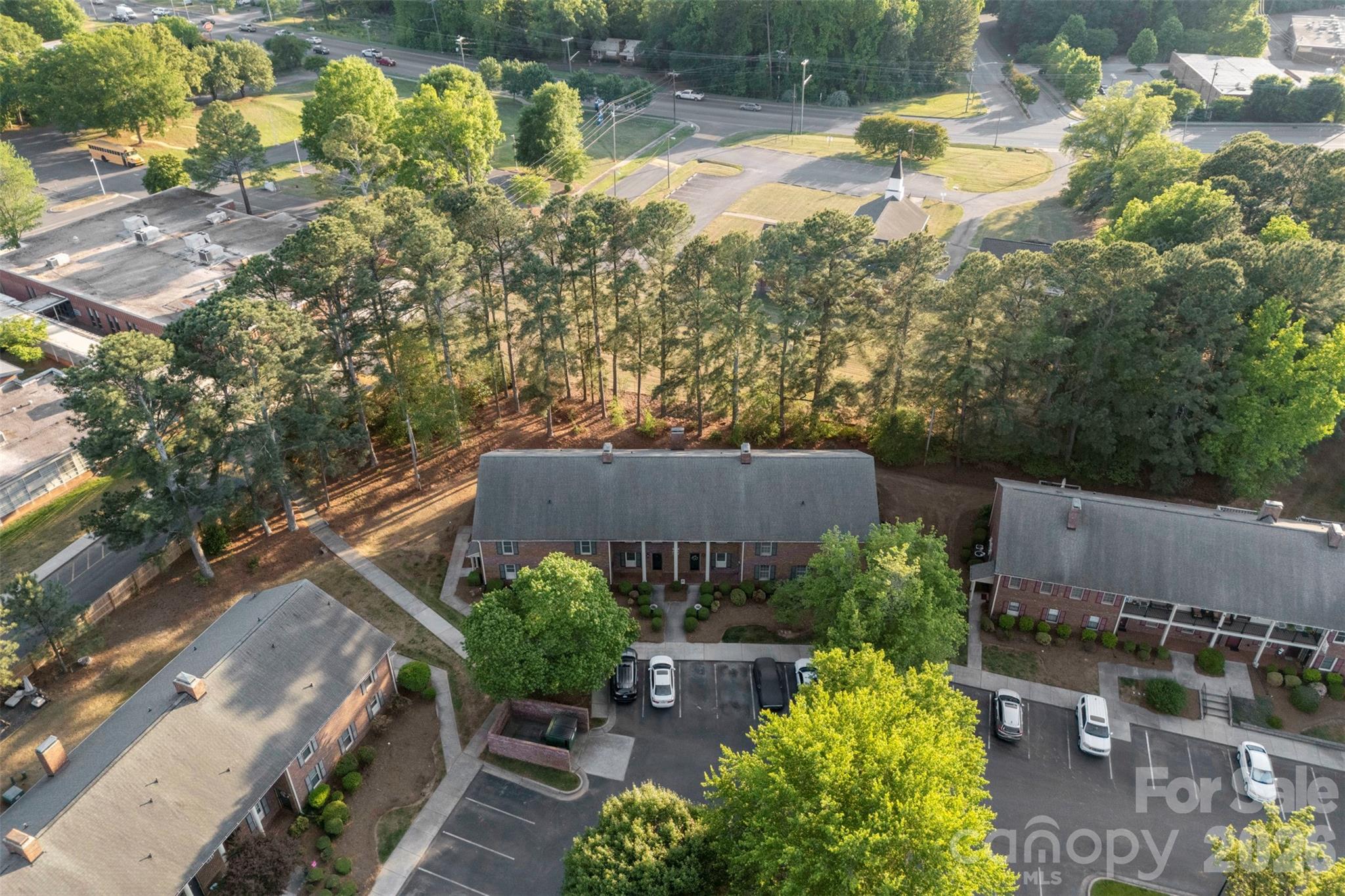 Condominium at 809 Jamestown Drive, Gastonia, photo 25 of 26