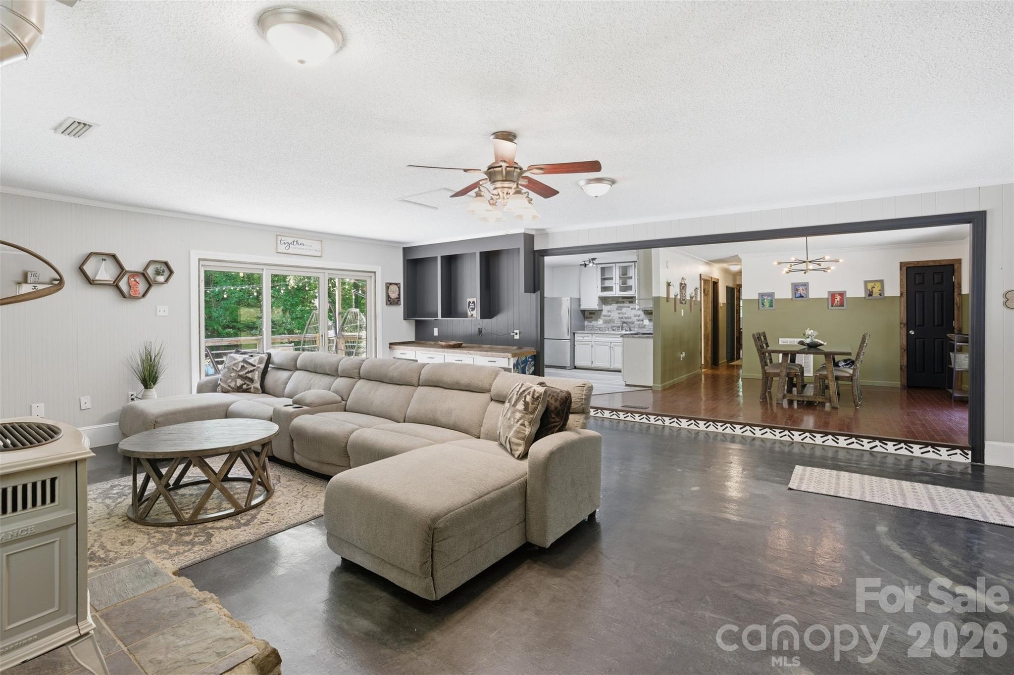 Single Family Residence at 125 Mimosa Road, Statesville, photo 17 of 28
