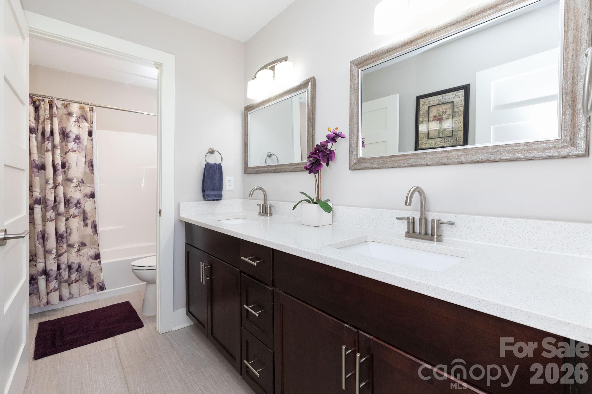 Full Bathroom - 36 Spy Pointe Lane, Fletcher