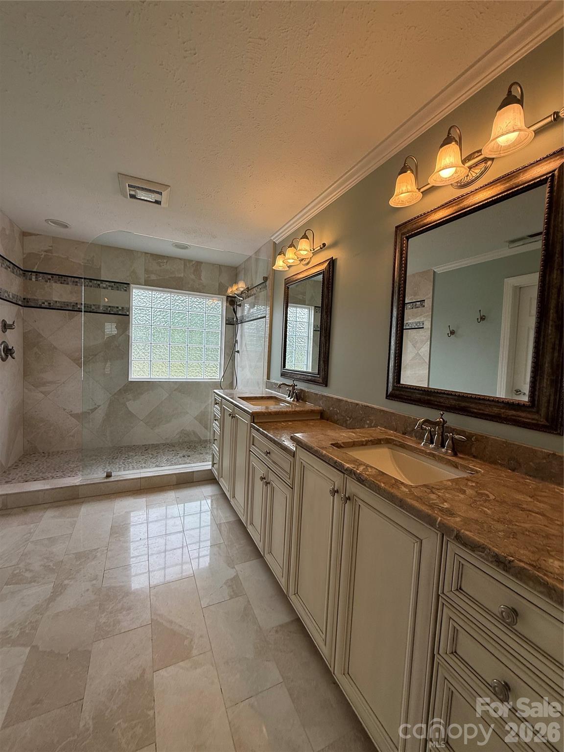 Beautifully renovated Master Bath (All Custom Tile ) - 8219 Deer Drive, Harrisburg