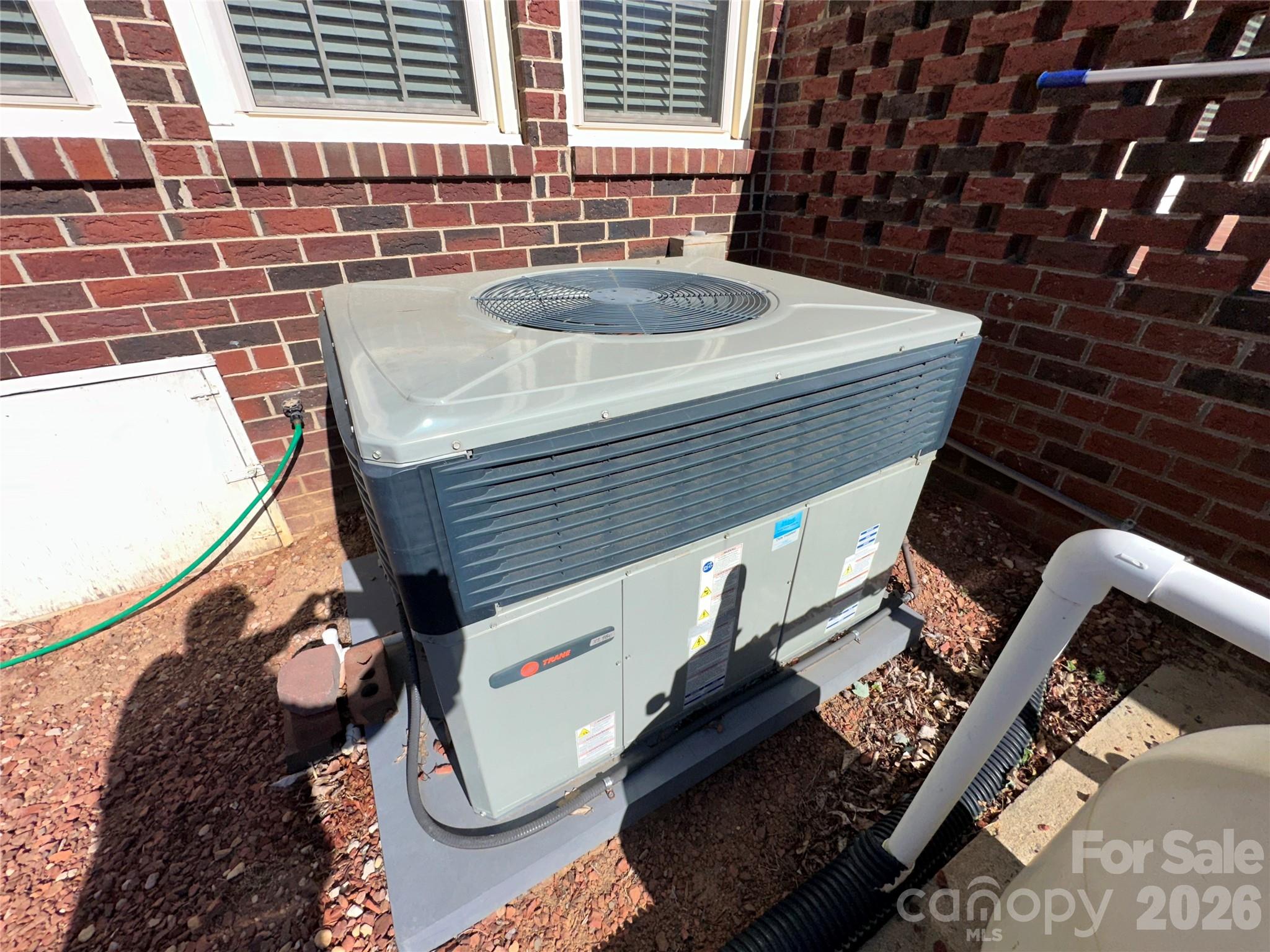 Nothing runs like a TRANE - 8219 Deer Drive, Harrisburg