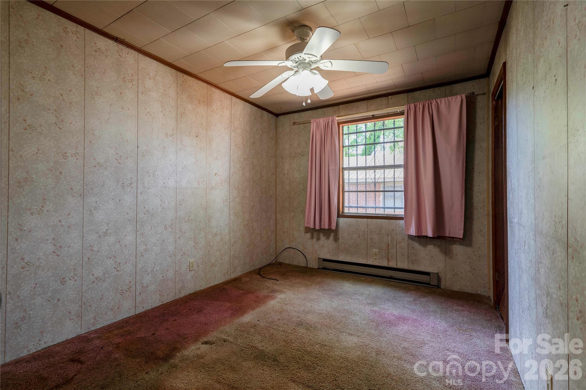 Single Family Residence at 804 Tenda Place, Shelby, photo 13 of 21