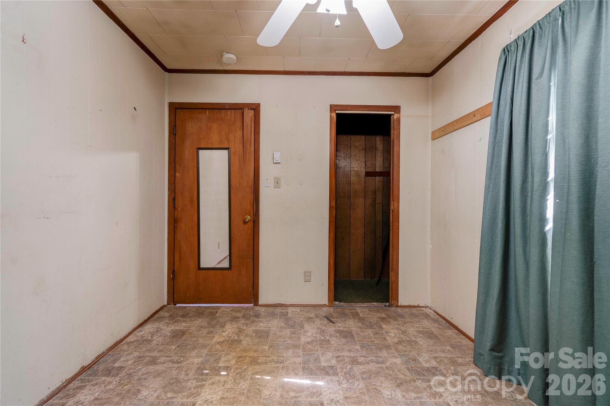 Single Family Residence at 804 Tenda Place, Shelby, photo 17 of 21