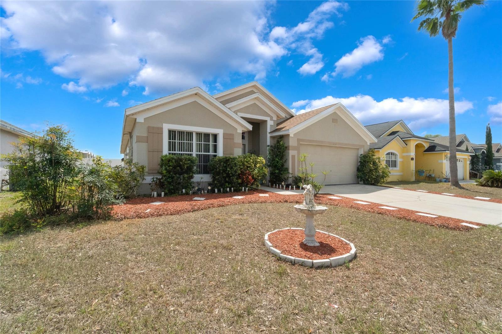 640 LADY DIANA DR