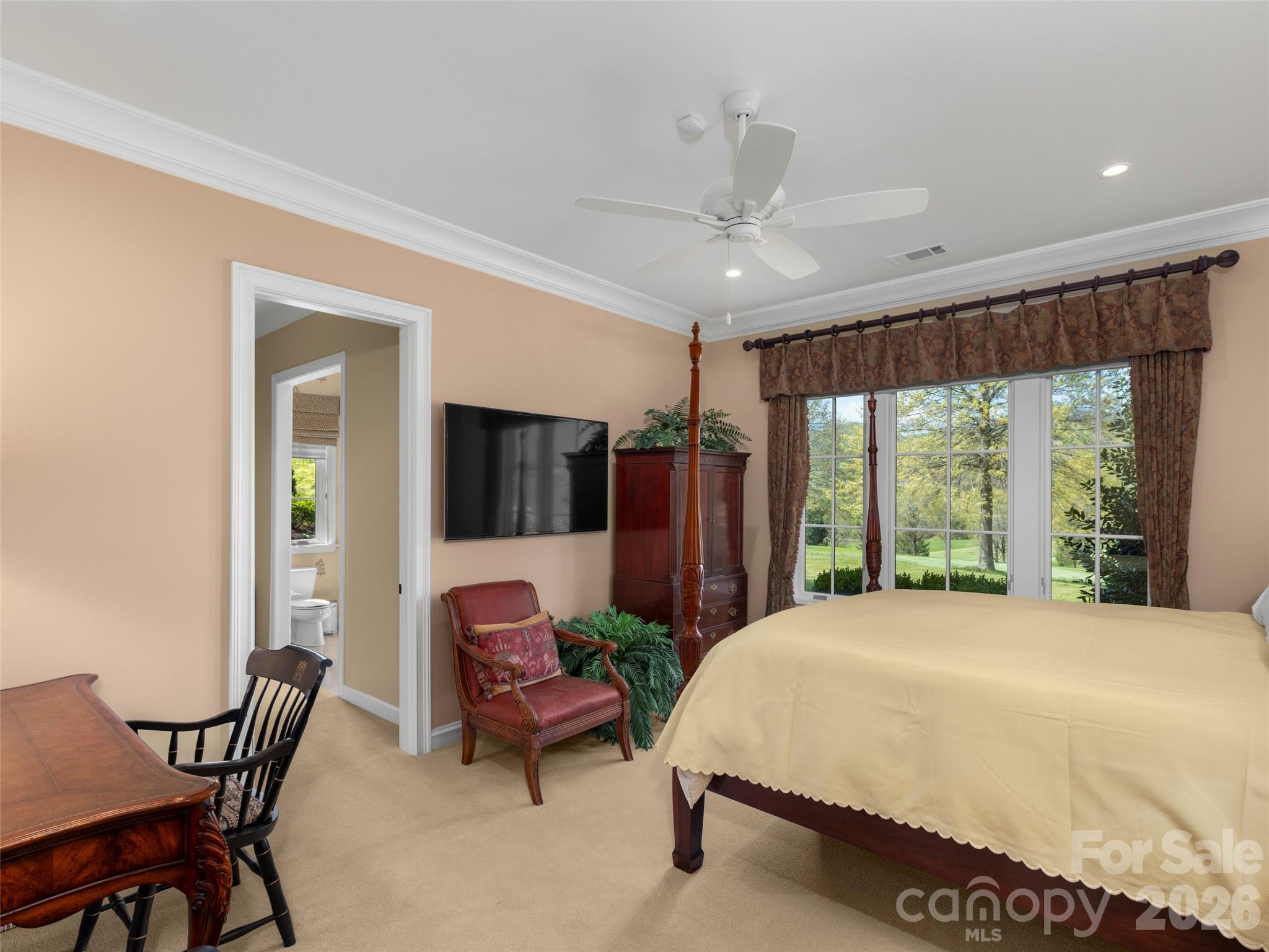 Townhouse at 14 Golfside Court, Arden, photo 32 of 45