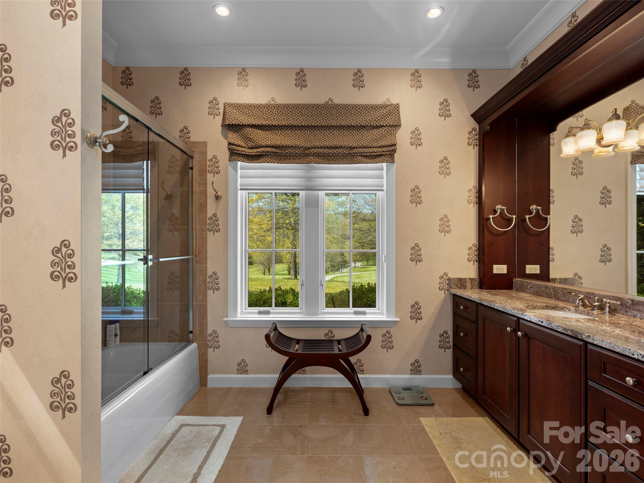 Townhouse at 14 Golfside Court, Arden, photo 33 of 45