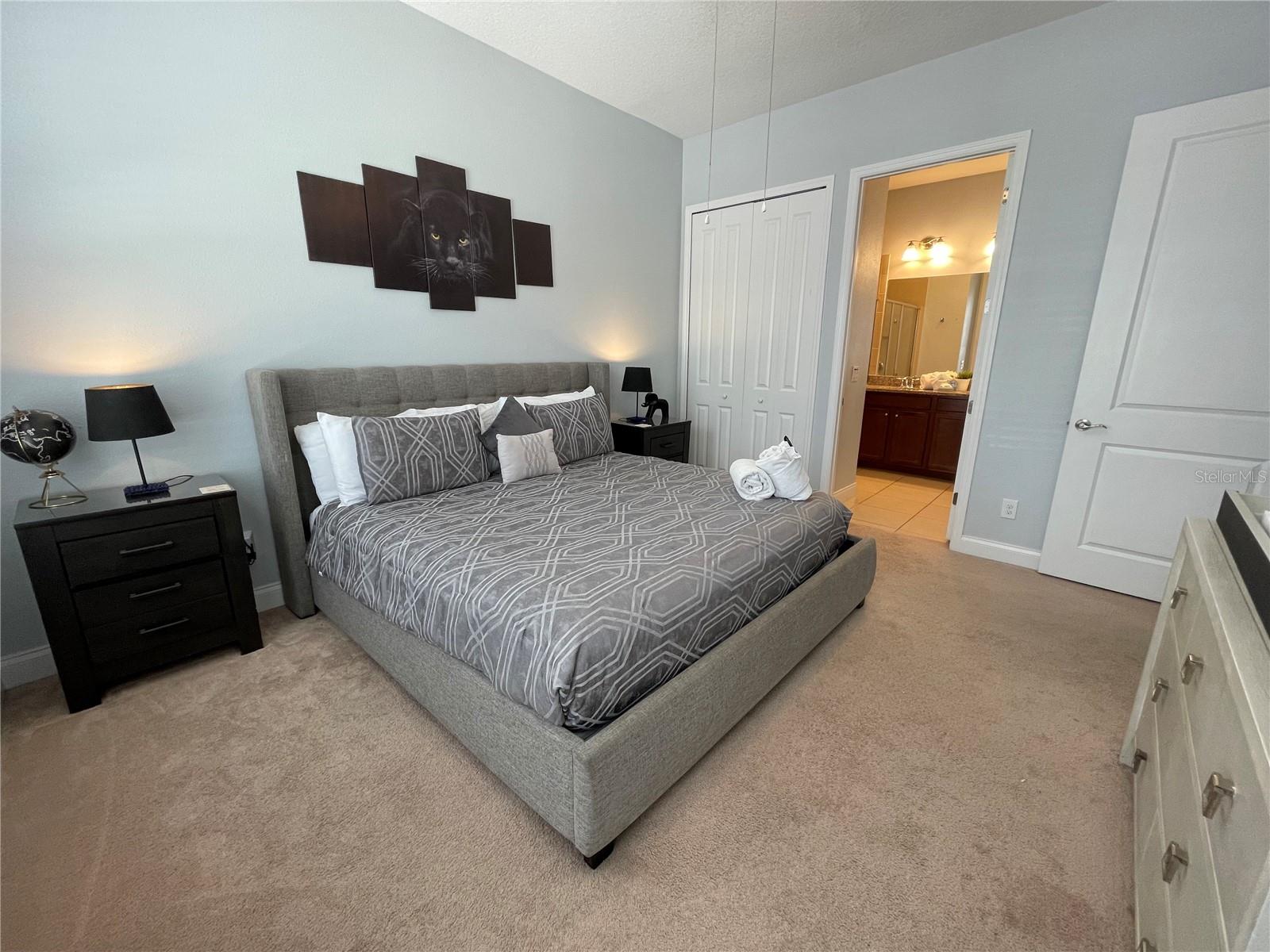 Townhouse at 313 CAPTIVA DR, DAVENPORT, photo 7 of 41