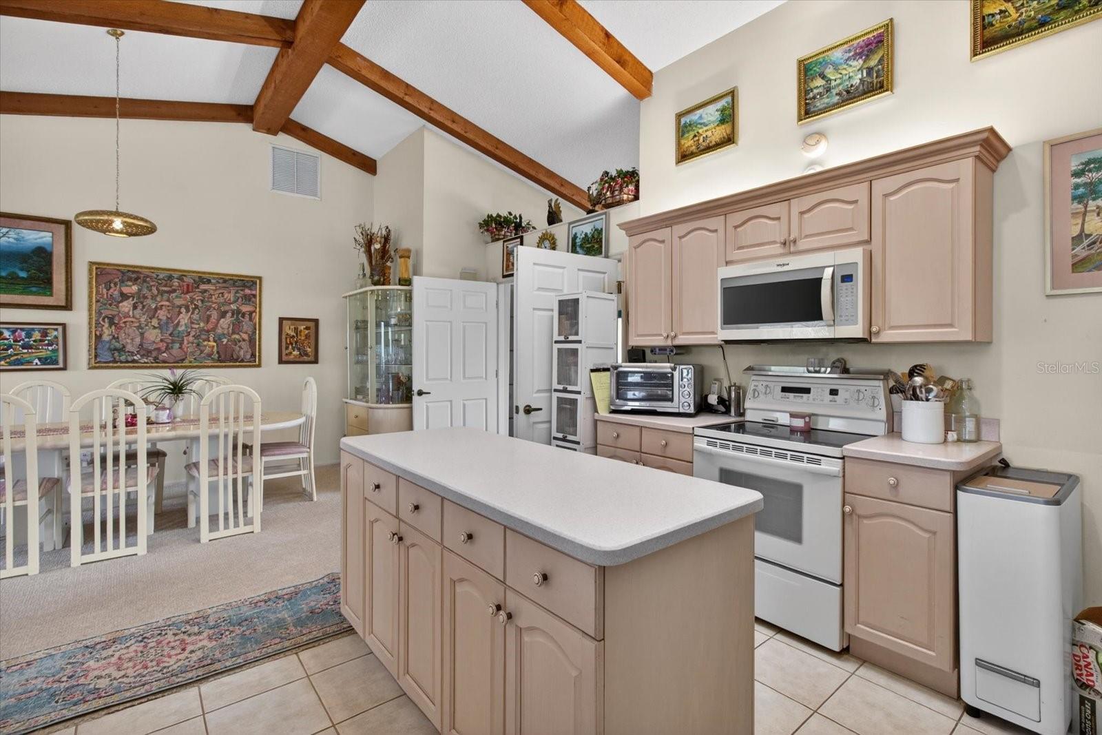 Single Family Residence at 4190 STROMBUS RD, VENICE, photo 16 of 50