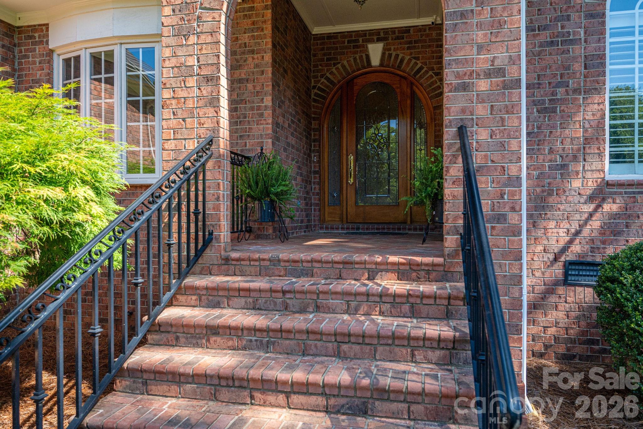 Single Family Residence at 110 Elizabeth Court, Mount Holly, photo 7 of 47
