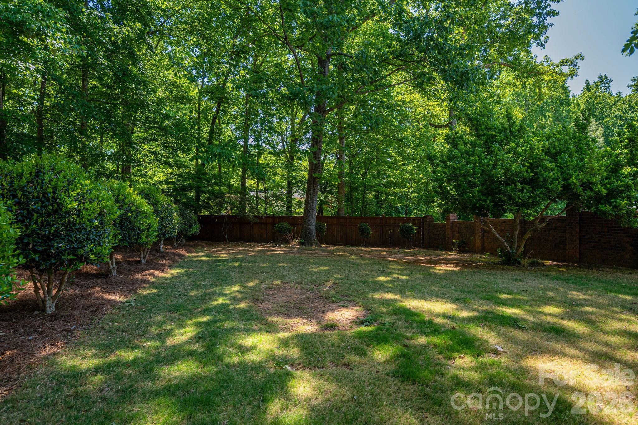 Single Family Residence at 110 Elizabeth Court, Mount Holly, photo 15 of 47
