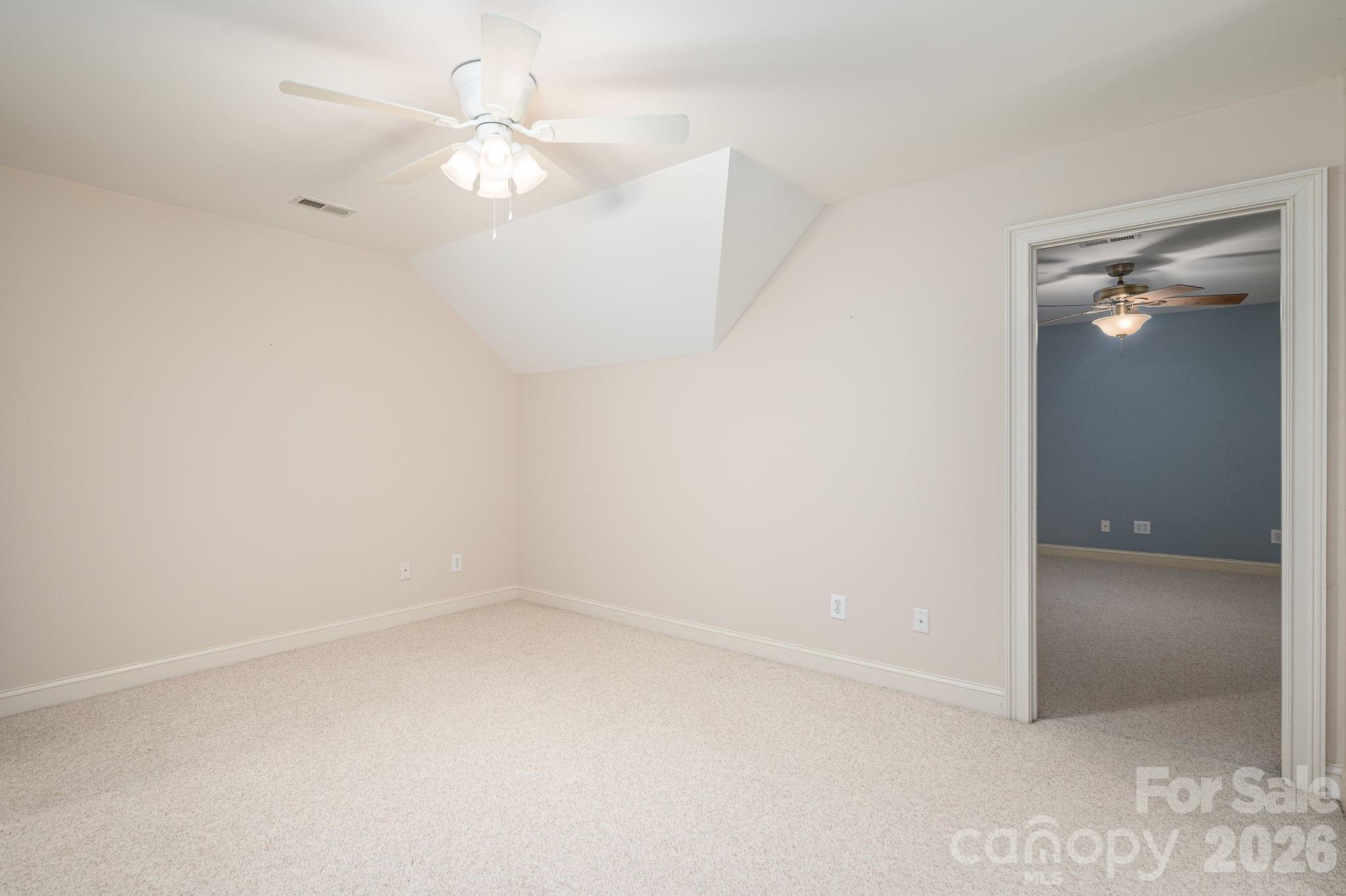 Upstairs Bedroom 2 - 110 Elizabeth Court, Mount Holly