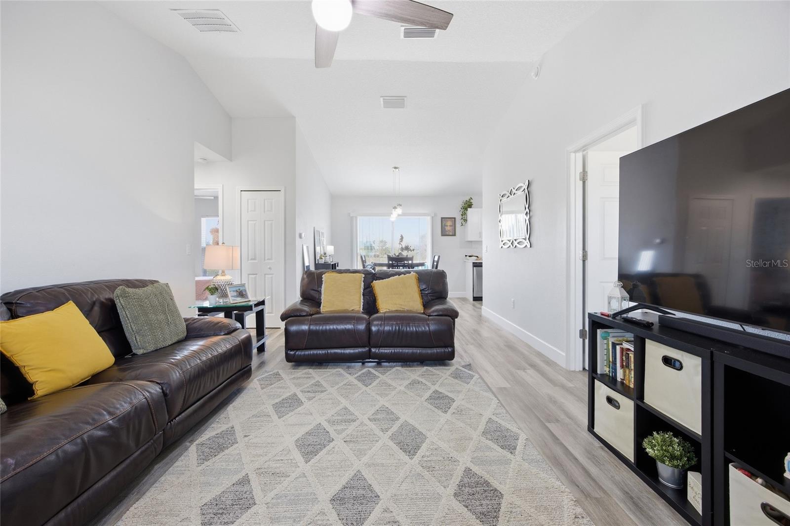 Single Family Residence at 14960 SW 33RD LN, OCALA, photo 11 of 27