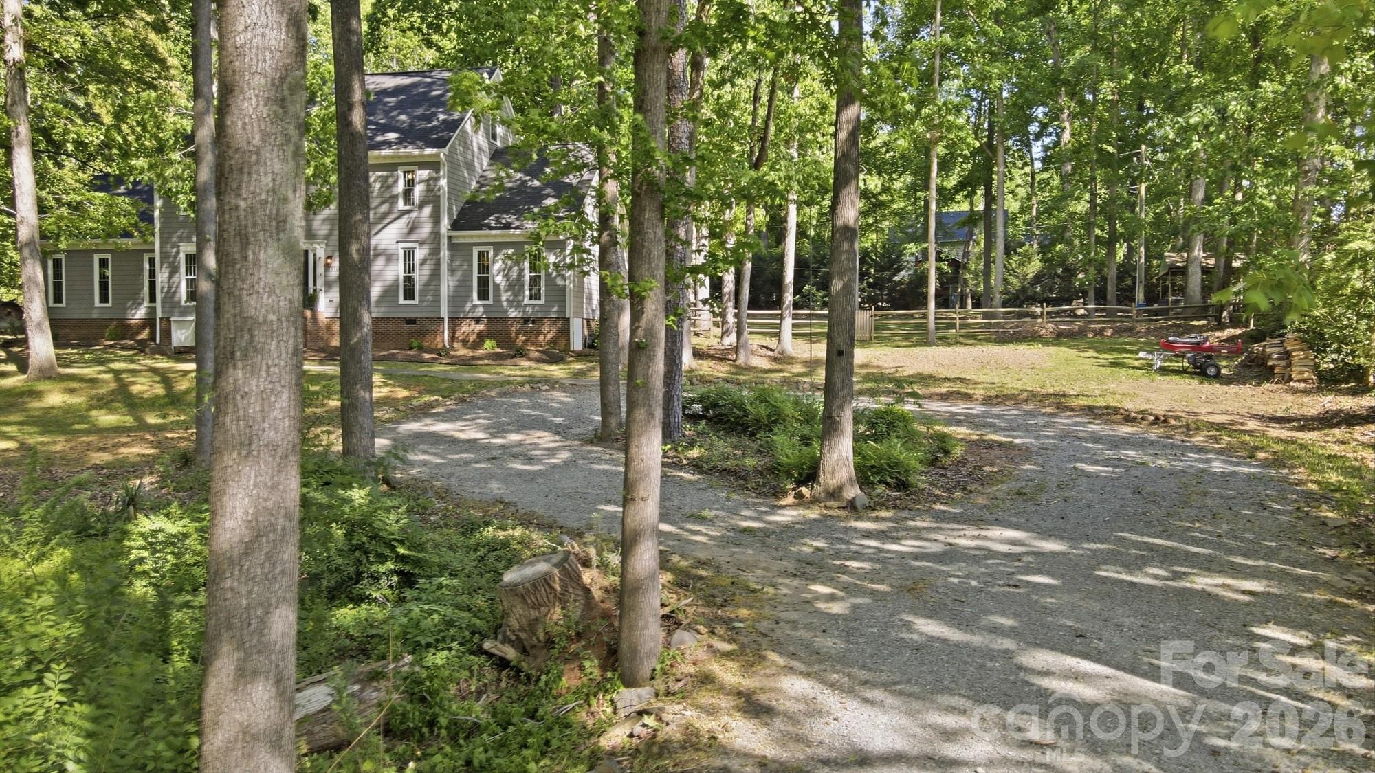 Front driveway - 11103 Idlewild Road, Matthews