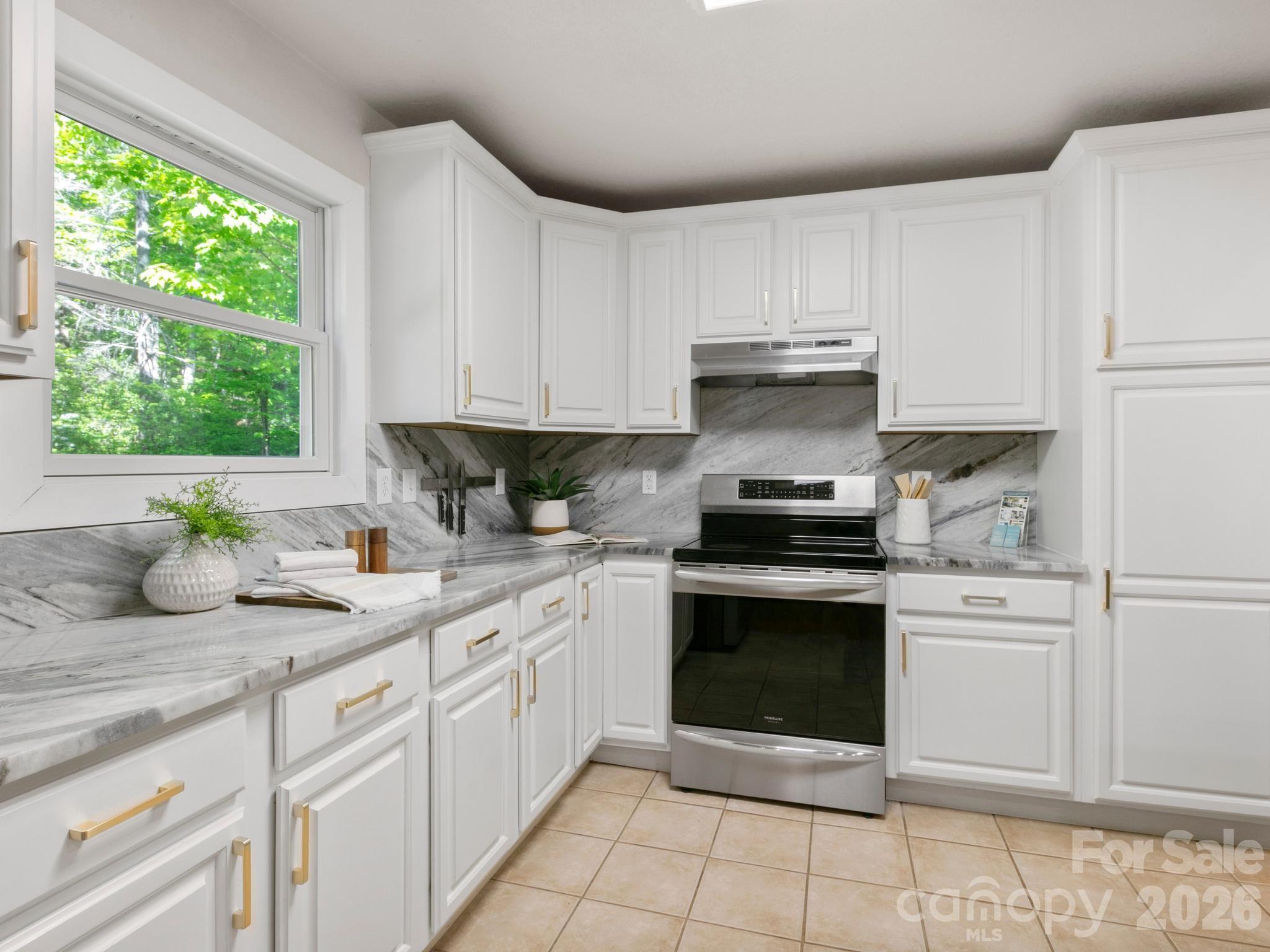 Single Family Residence at 220 Jones Court, Lake Lure, photo 4 of 28