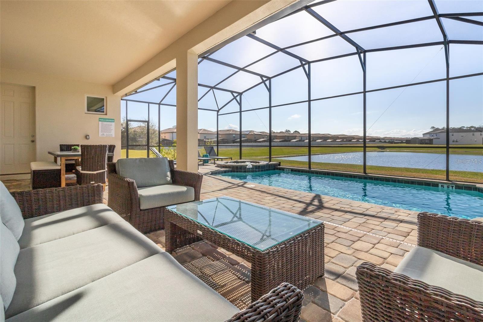 8904 CAROLINE BAY CT