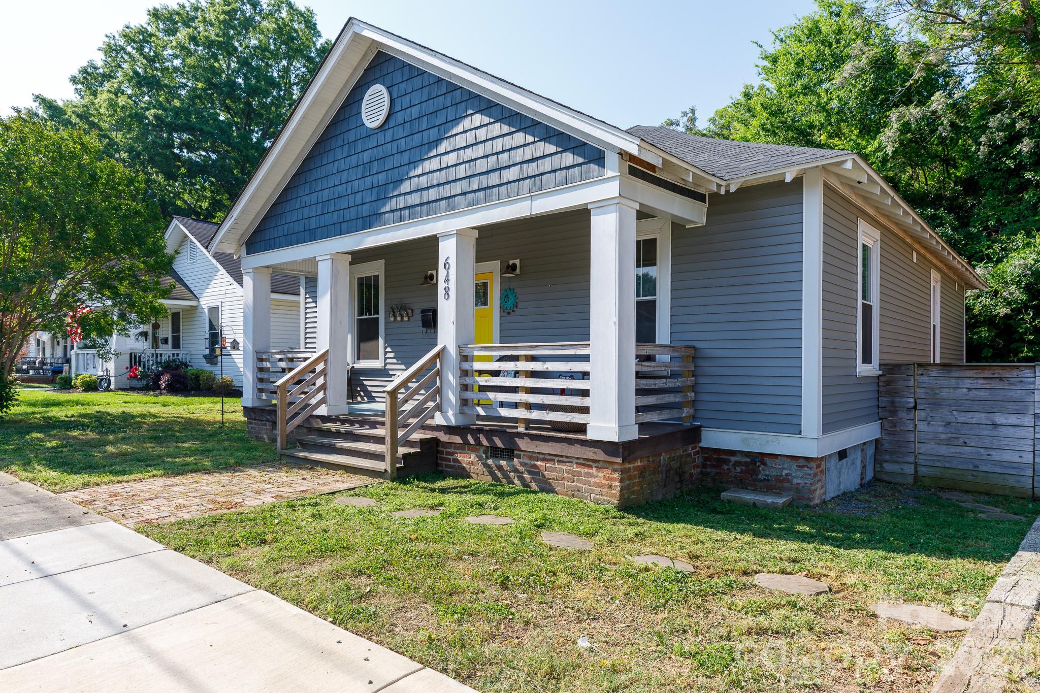 Single Family Residence at 648 Izard Street, Rock Hill, photo 2 of 40