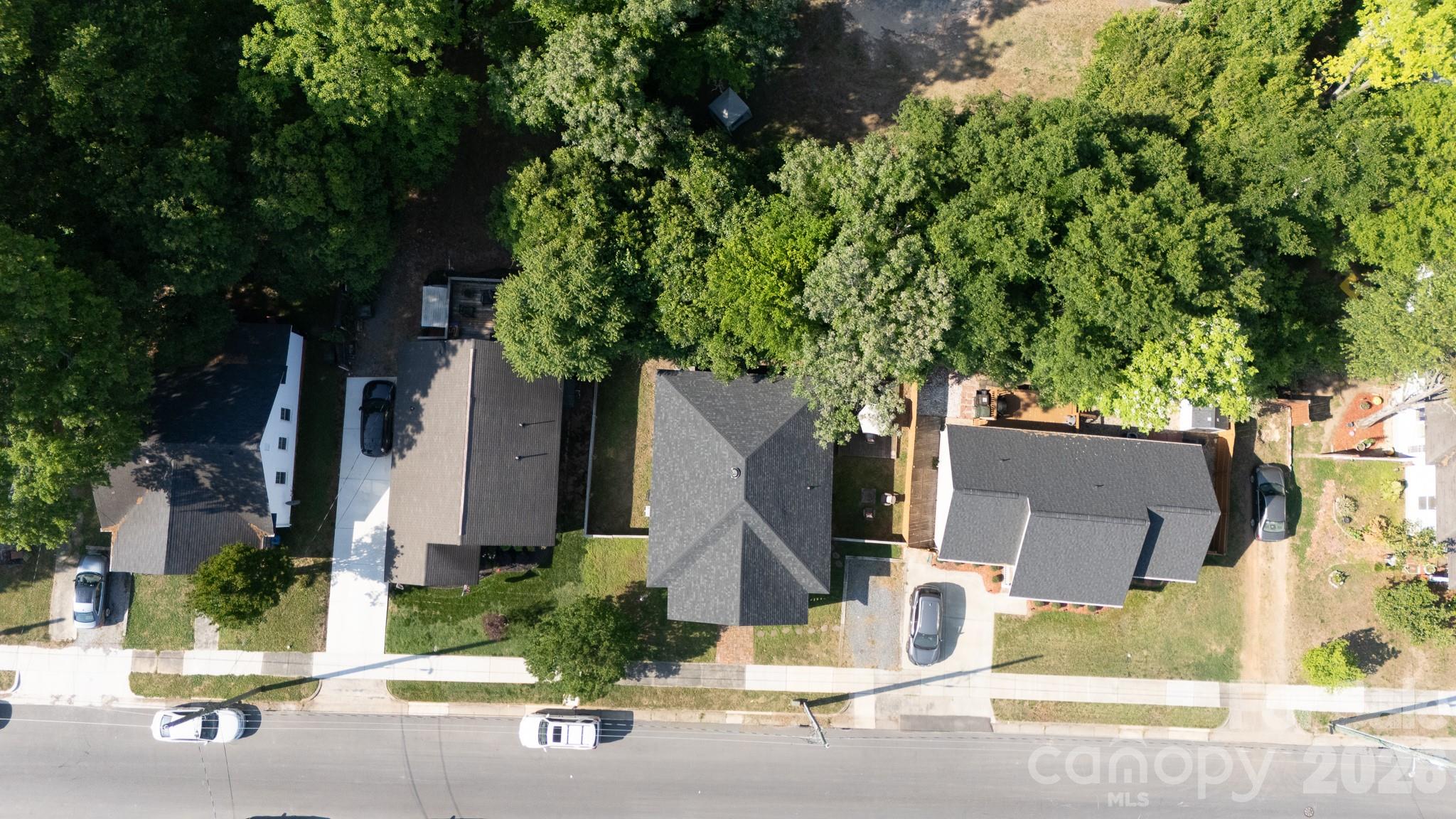 Single Family Residence at 648 Izard Street, Rock Hill, photo 6 of 40
