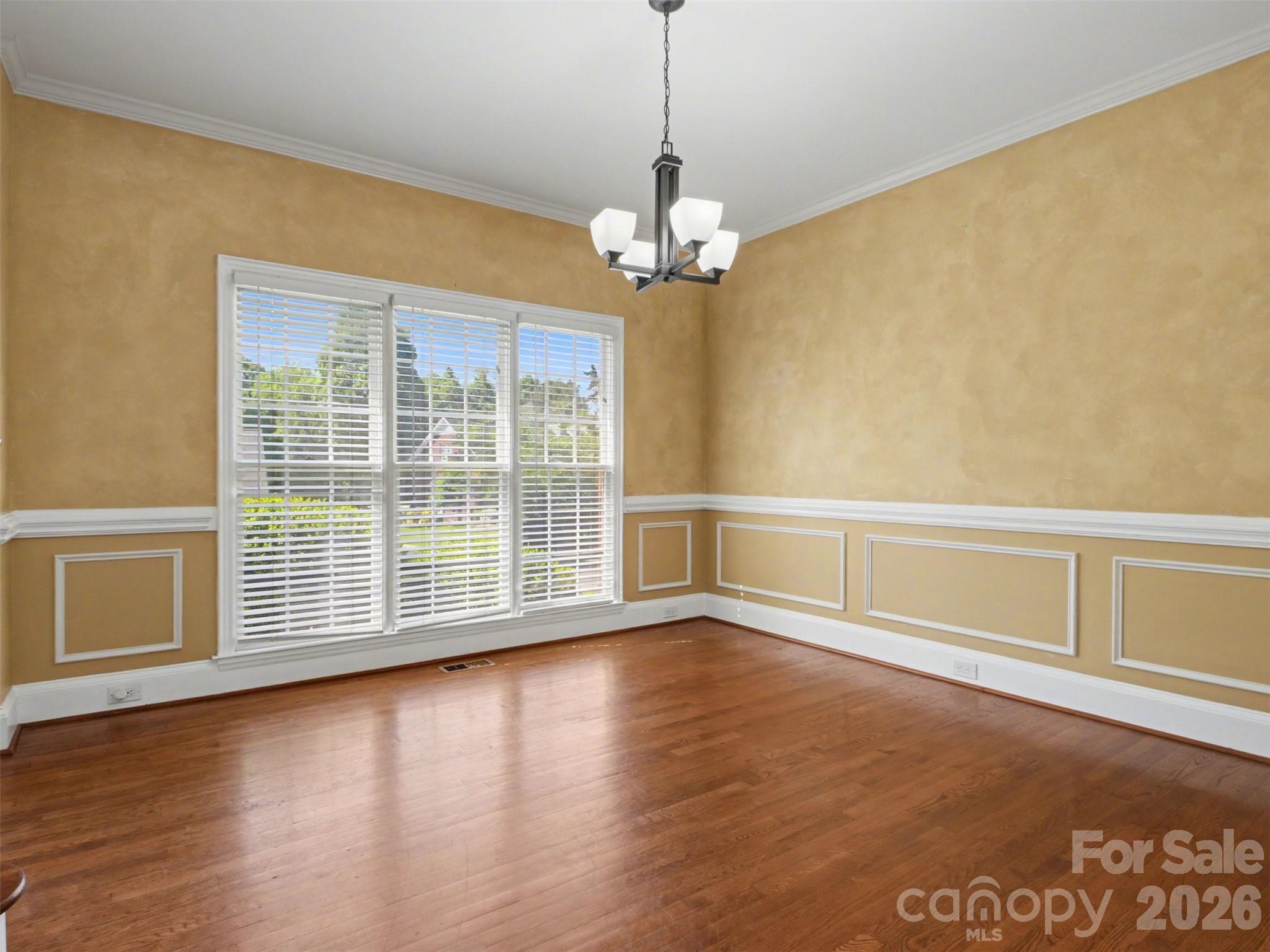 Single Family Residence at 6021 Havencrest Court NW, Concord, photo 5 of 44