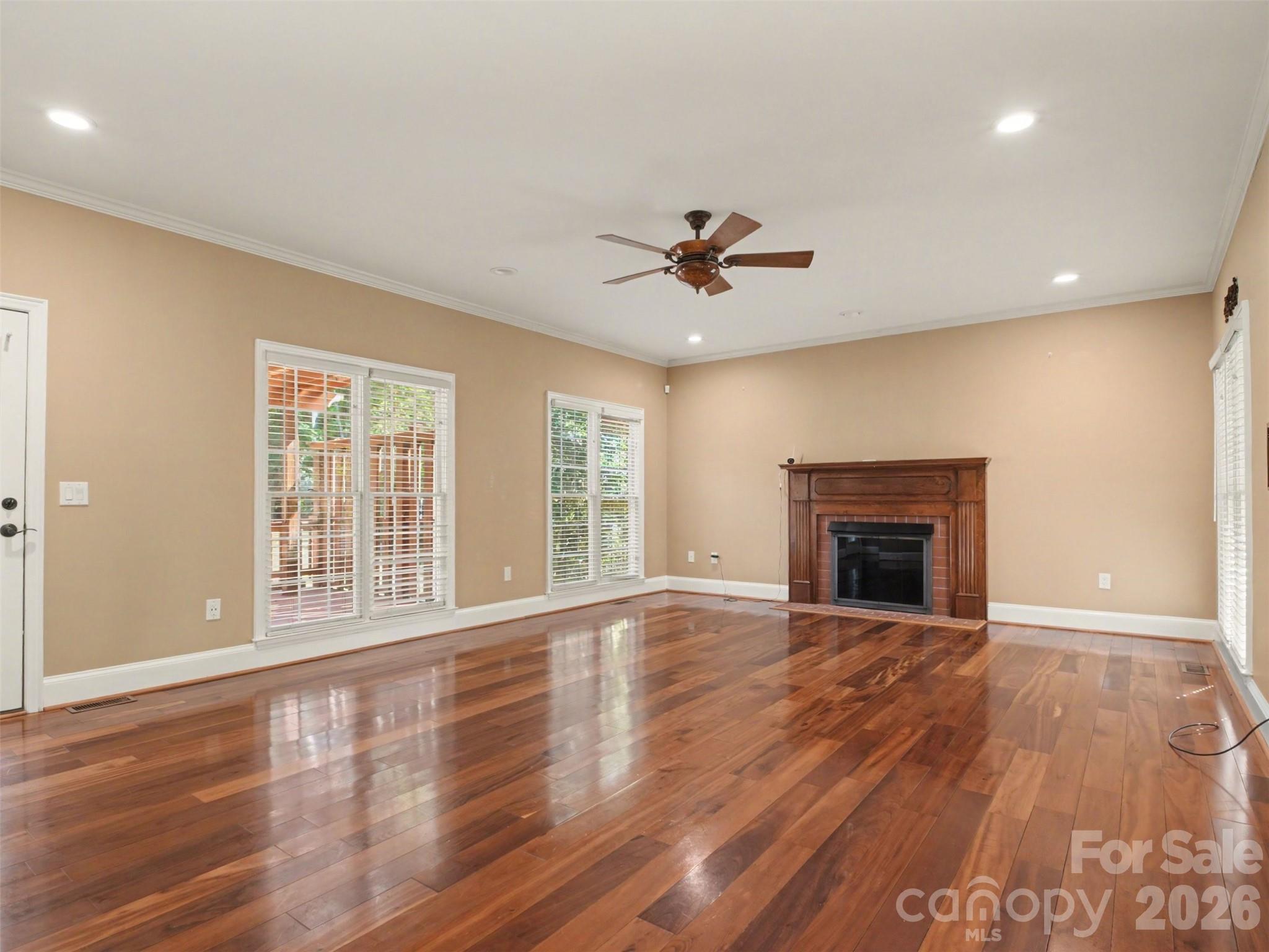 Single Family Residence at 6021 Havencrest Court NW, Concord, photo 15 of 44