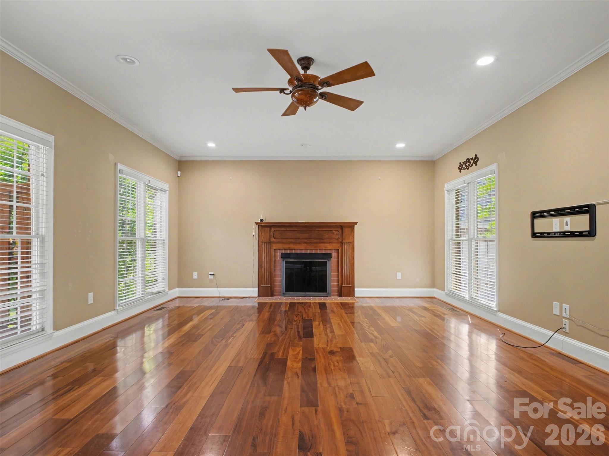 Single Family Residence at 6021 Havencrest Court NW, Concord, photo 17 of 44