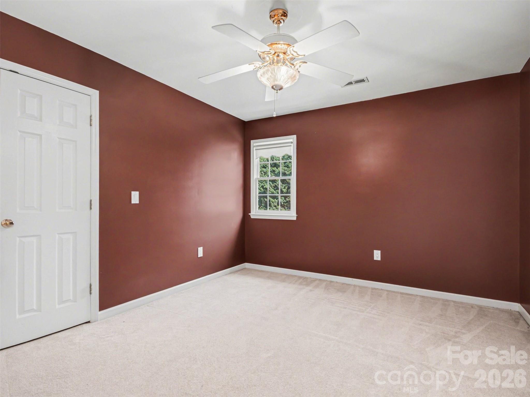Single Family Residence at 6021 Havencrest Court NW, Concord, photo 20 of 44