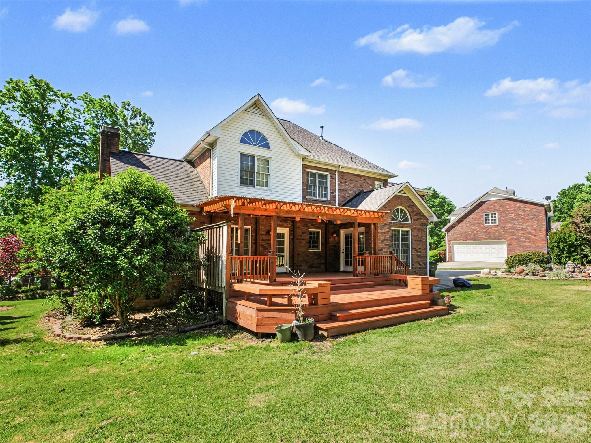 Single Family Residence at 6021 Havencrest Court NW, Concord, photo 38 of 44