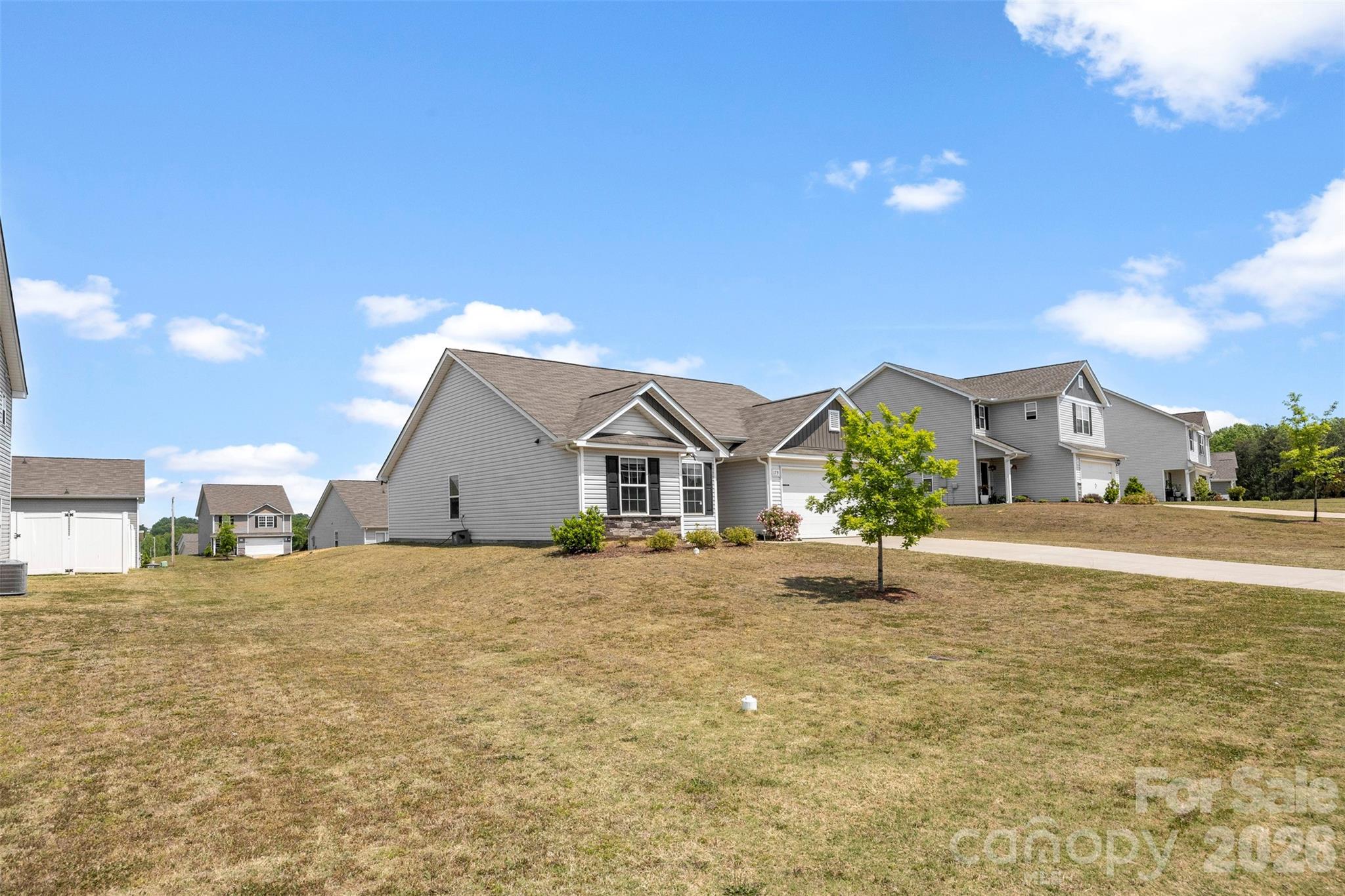 Single Family Residence at 179 Rosedale Street, Kings Mountain, photo 3 of 28
