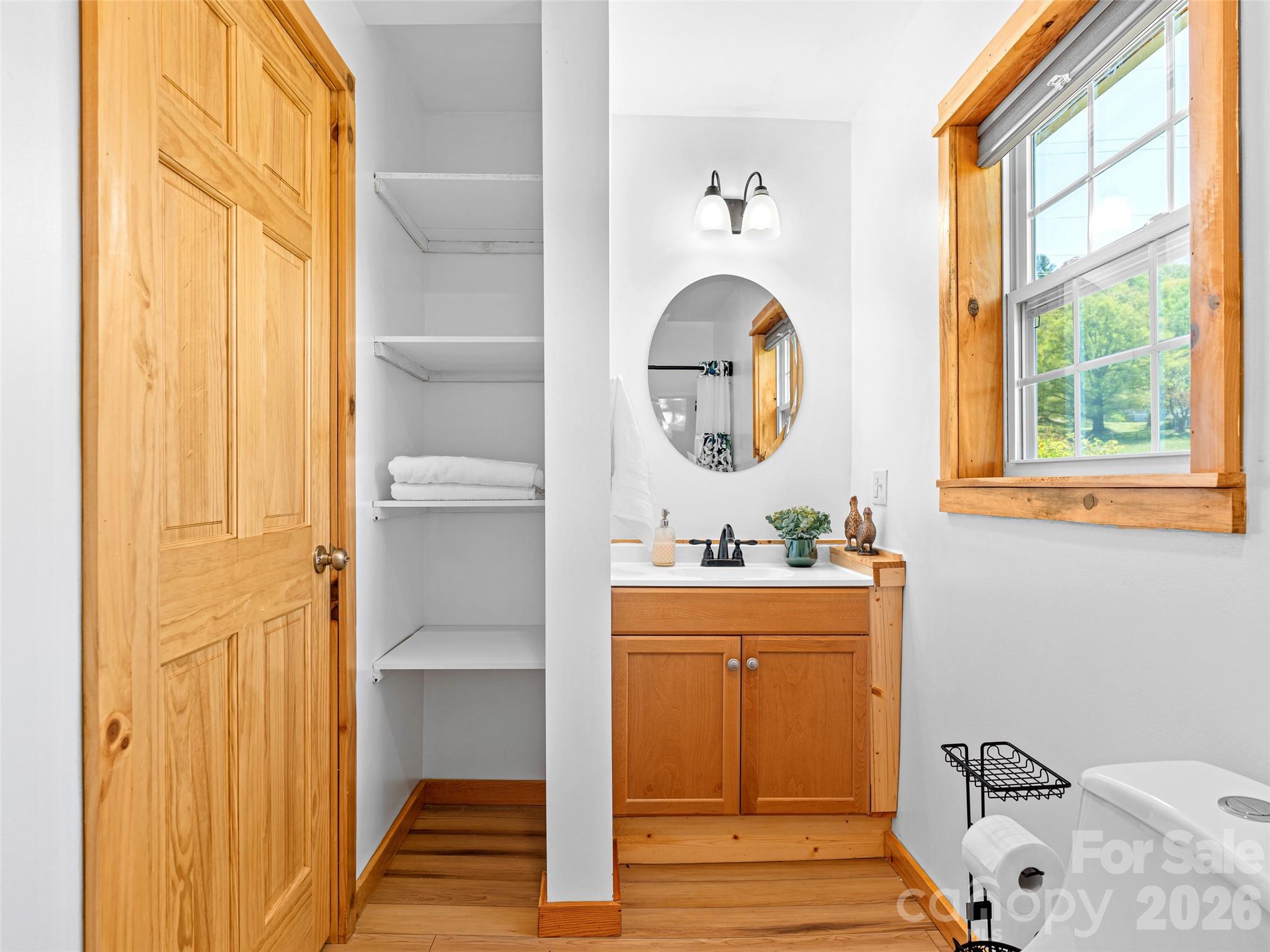 Bathroom - 5881 US 23 Highway, Mars Hill