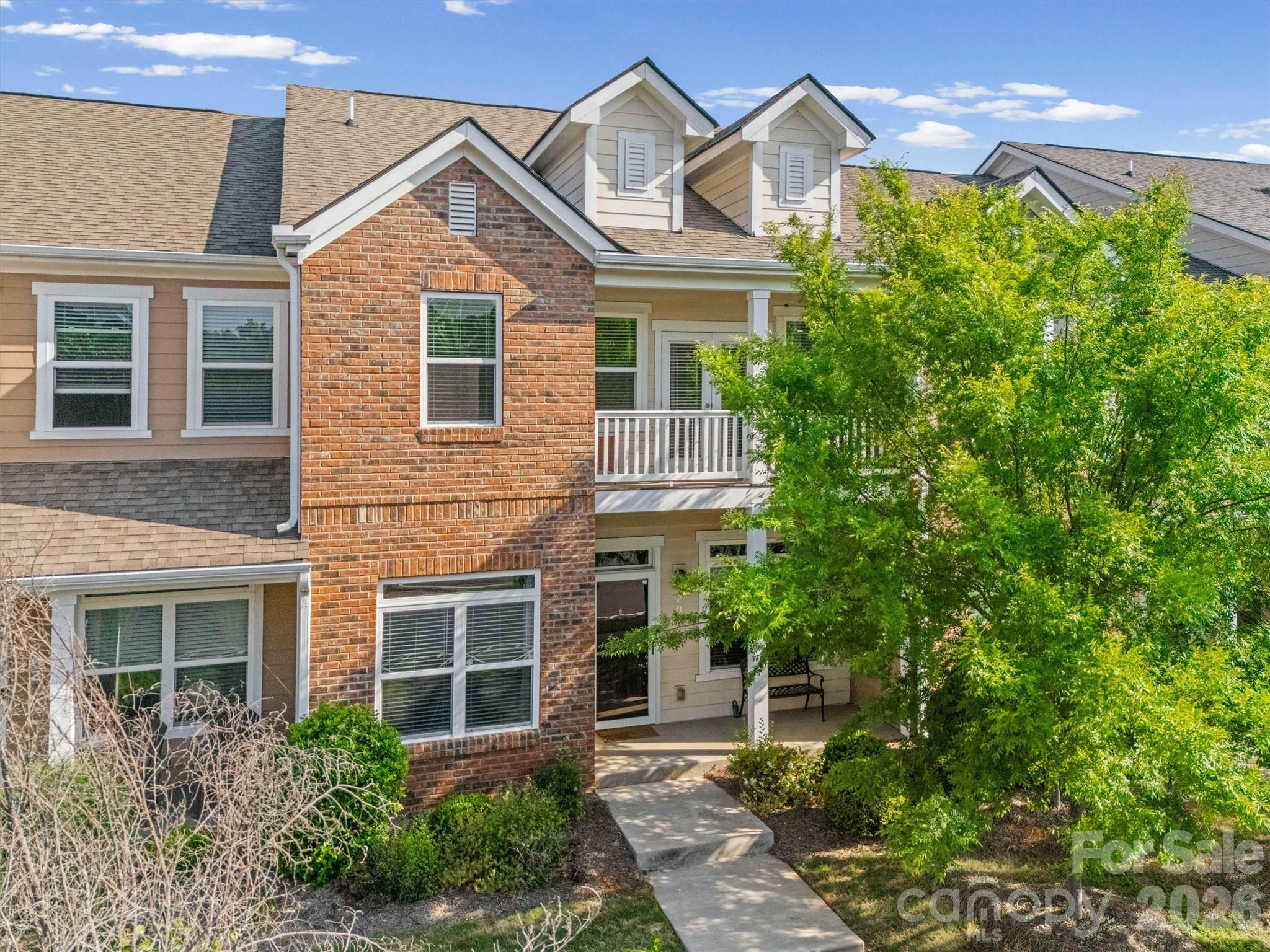 204 Overstone Court