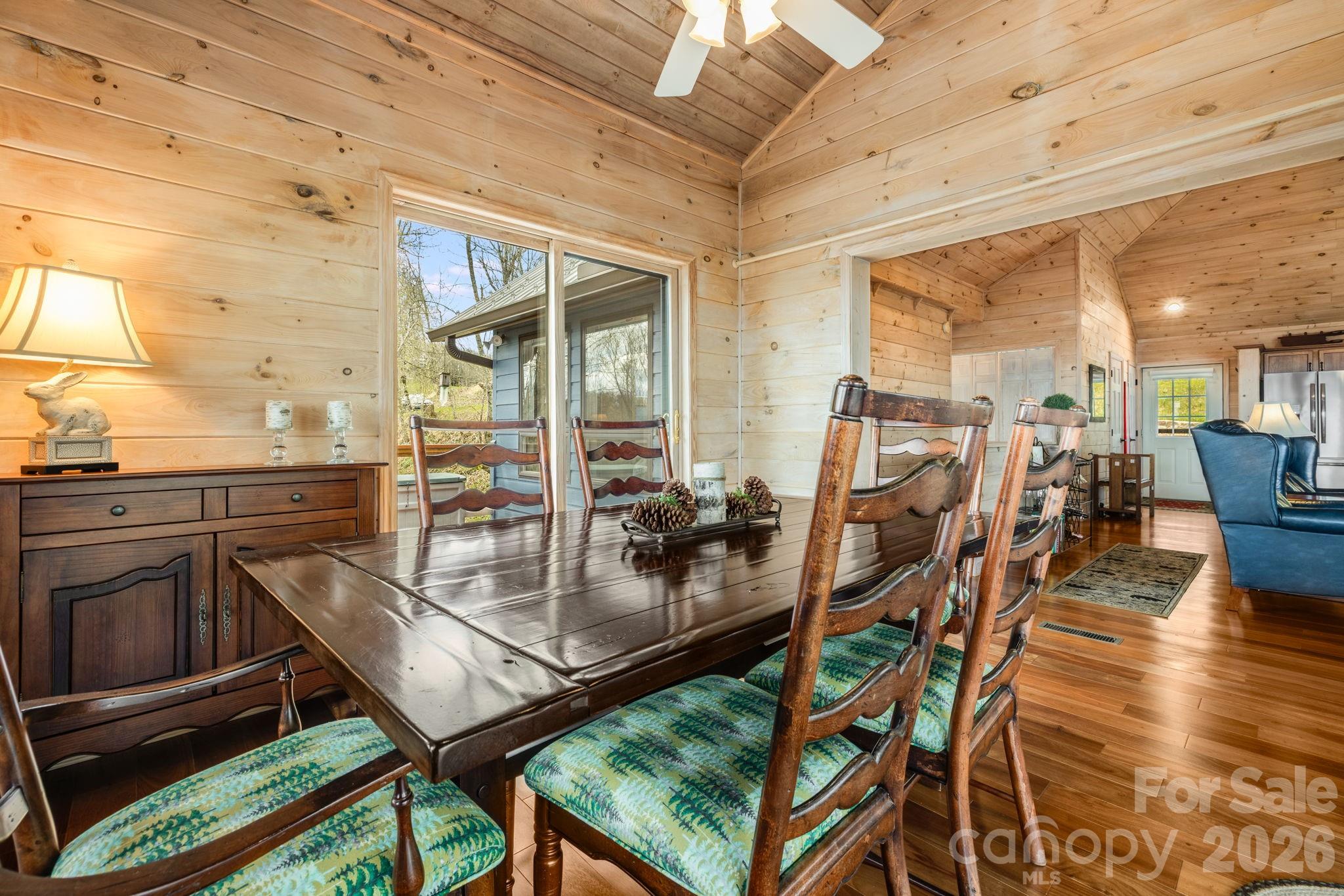 Open Concept - 234 Upper Lookout Drive, Mars Hill