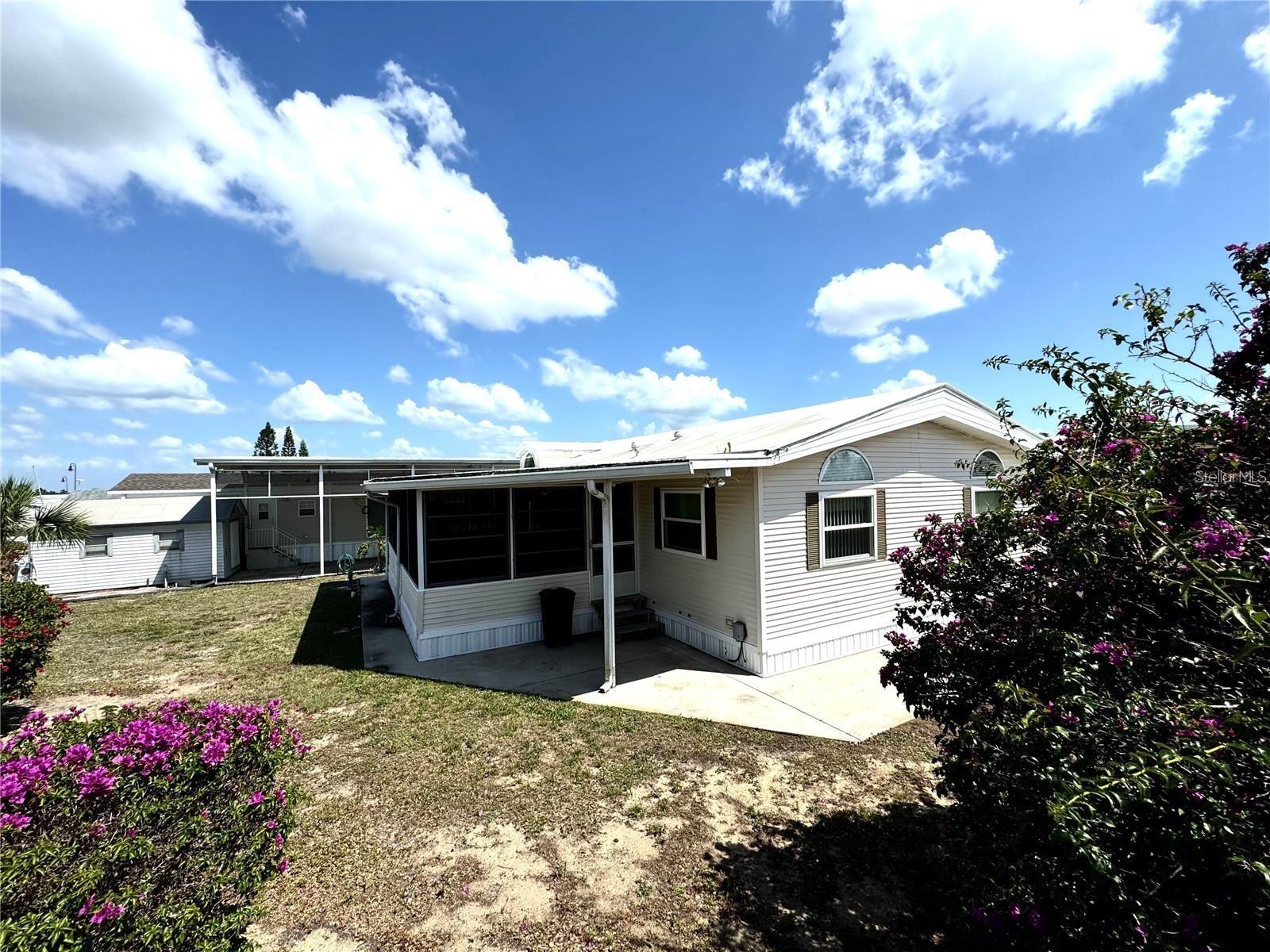View of the backyard! - 917 ST GEORGE DR, DAVENPORT