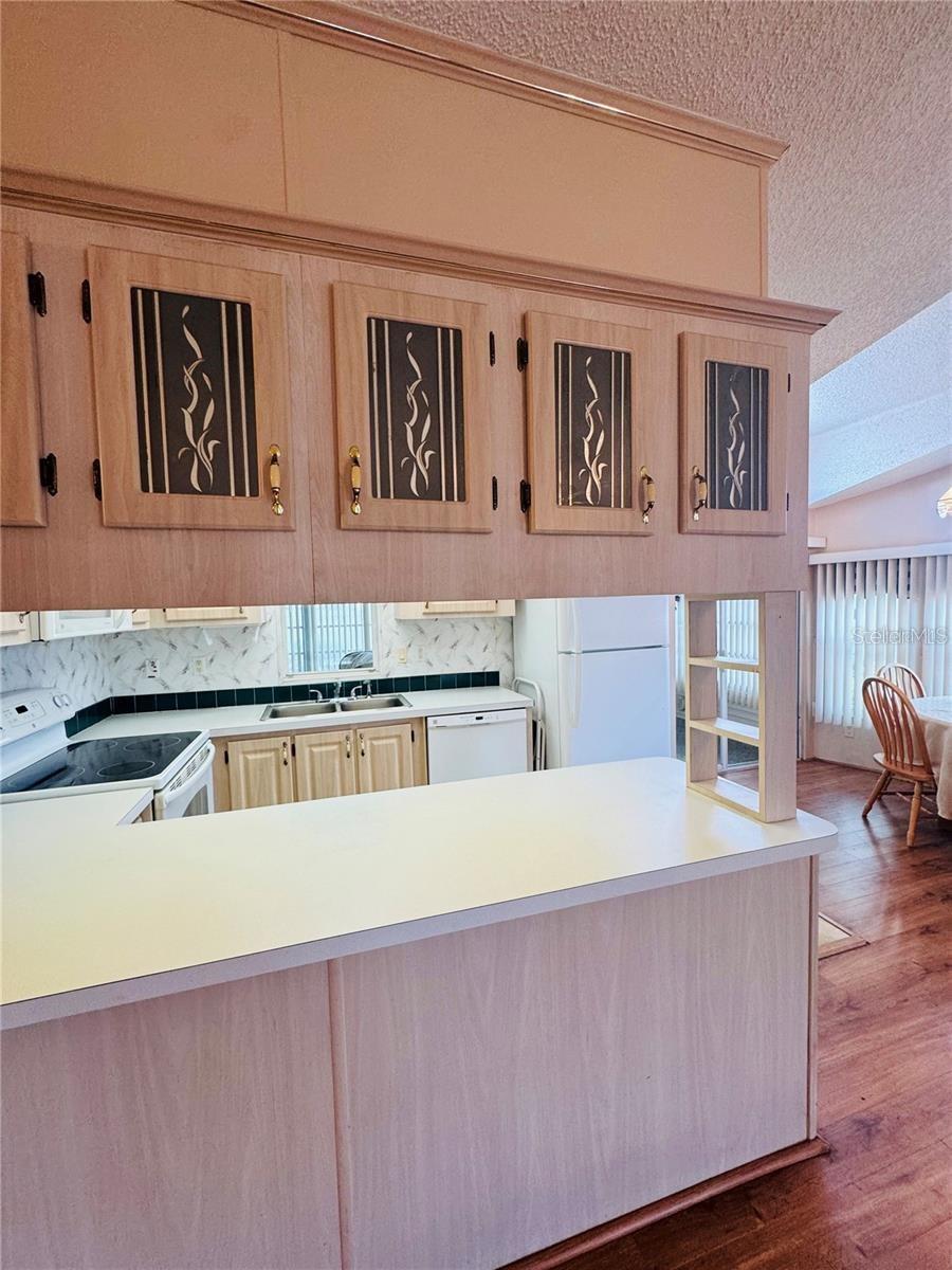 Kitchen - 917 ST GEORGE DR, DAVENPORT