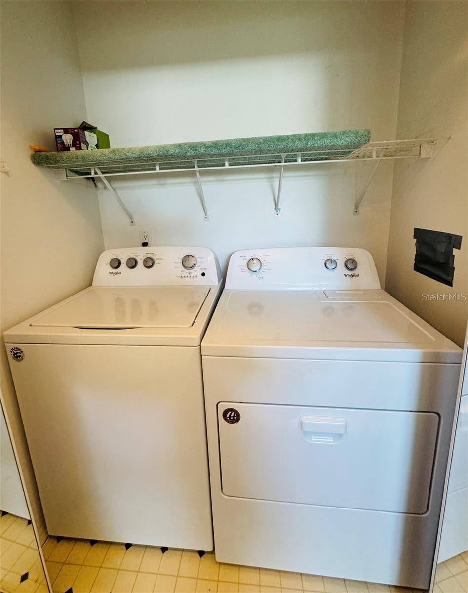 Washer/Dryer in hall closet - 917 ST GEORGE DR, DAVENPORT
