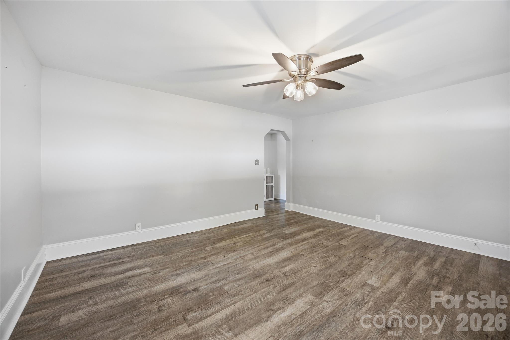 Single Family Residence at 1108 Skyland Street, Kannapolis, photo 10 of 51