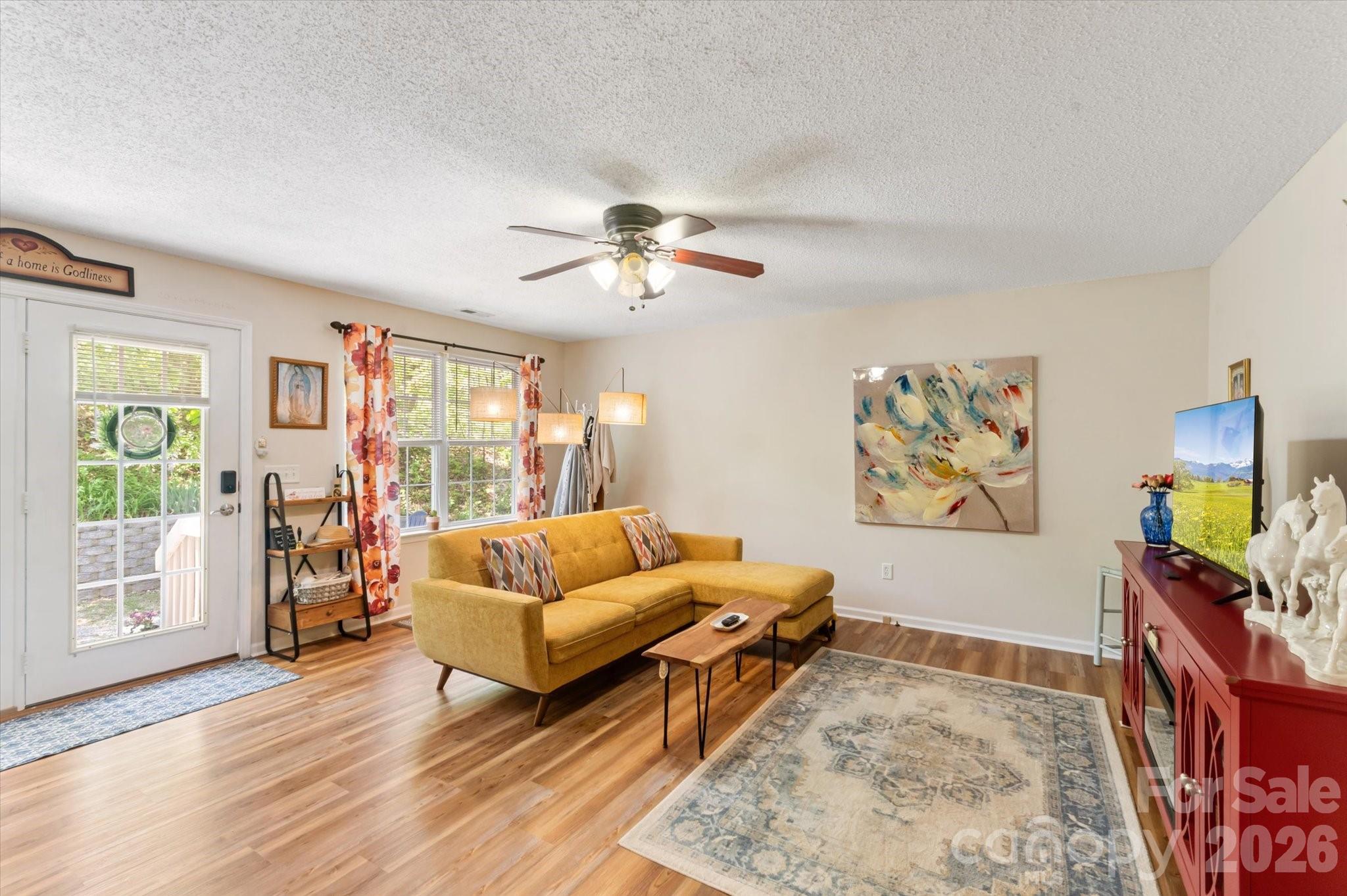 Great room - 12 Hutchinson Woods, Fletcher