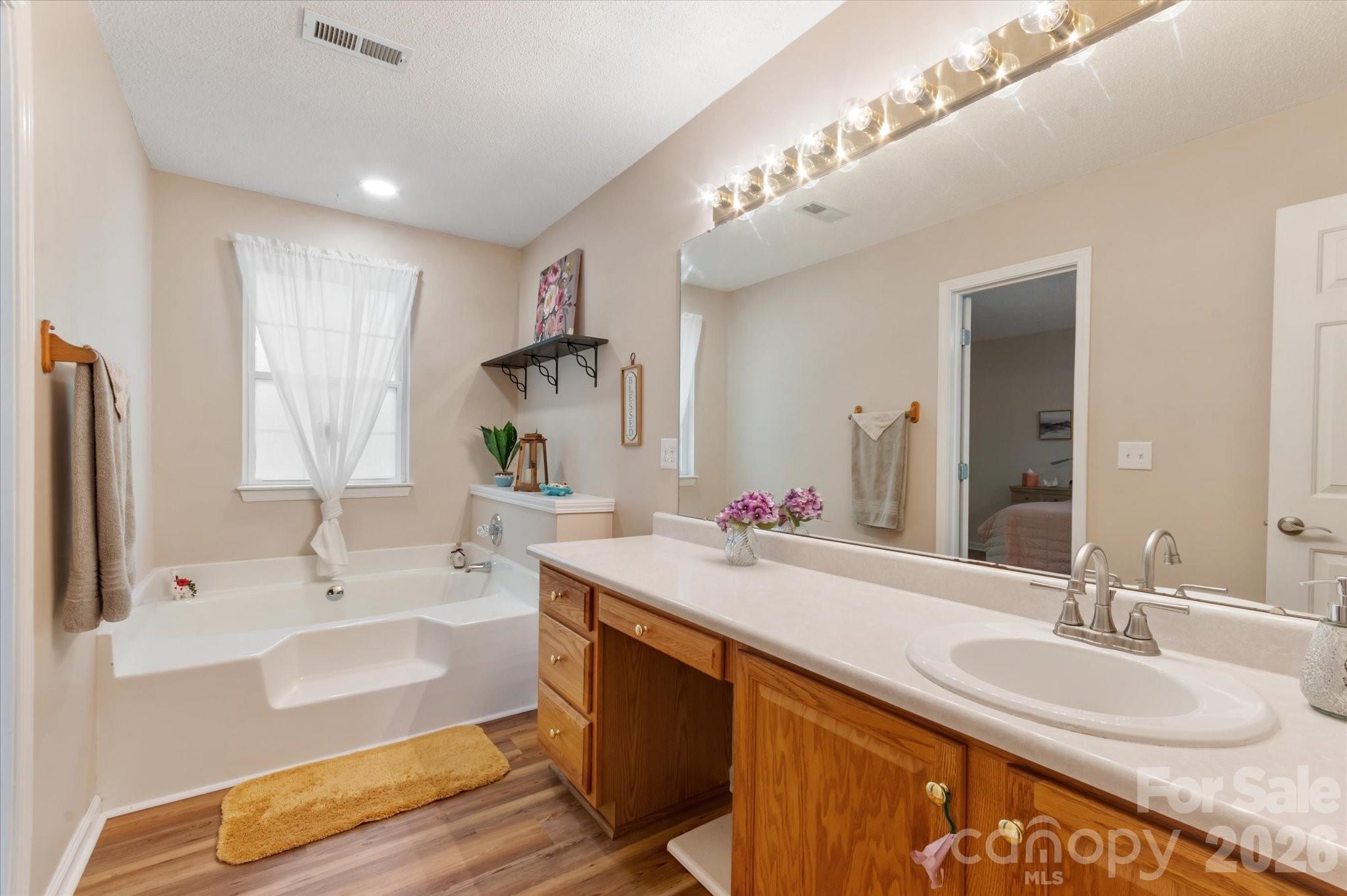 Primary bath - 12 Hutchinson Woods, Fletcher