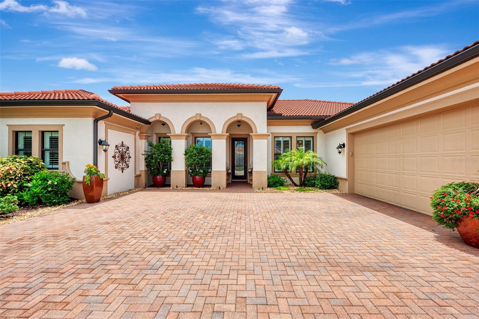 10965 BULLRUSH DR