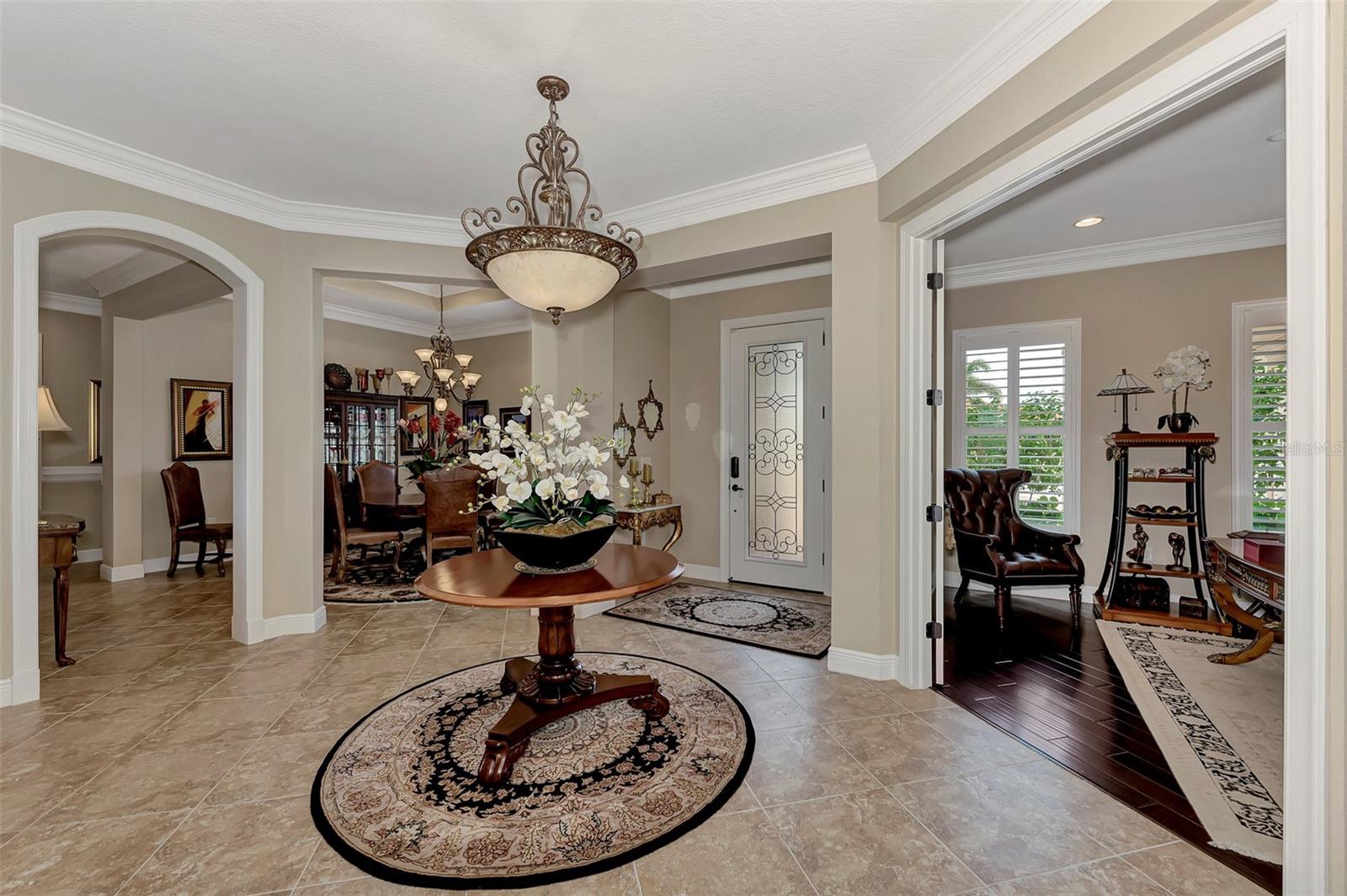 Welcoming Foyer - 10965 BULLRUSH DR, VENICE