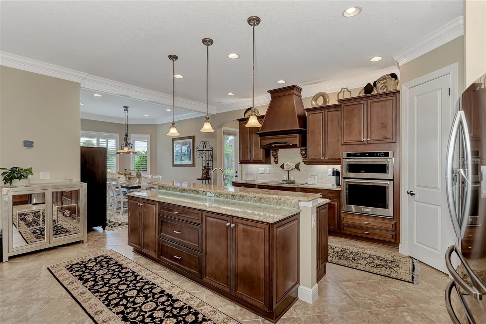 Single Family Residence at 10965 BULLRUSH DR, VENICE, photo 22 of 94