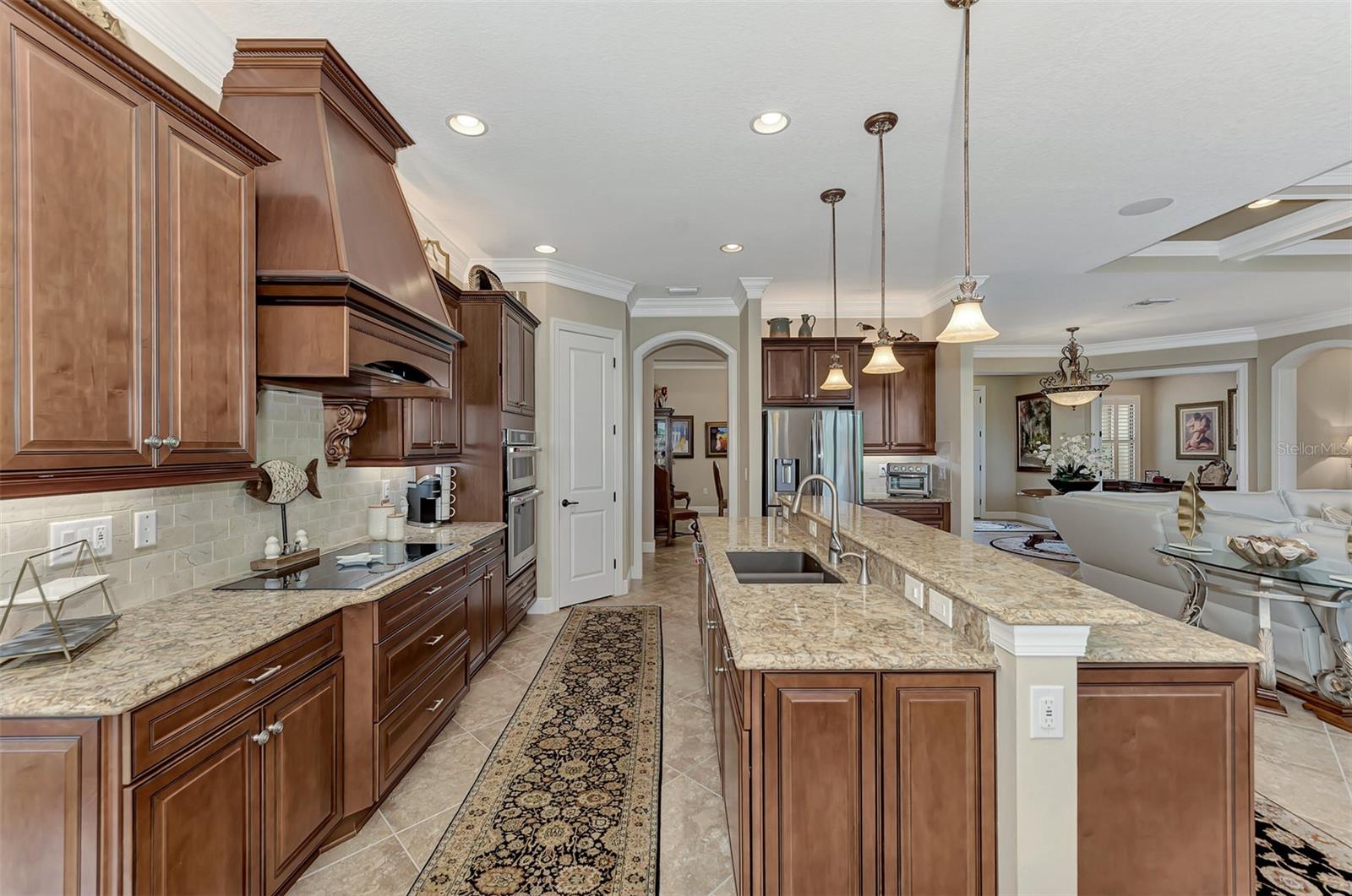 Single Family Residence at 10965 BULLRUSH DR, VENICE, photo 24 of 94