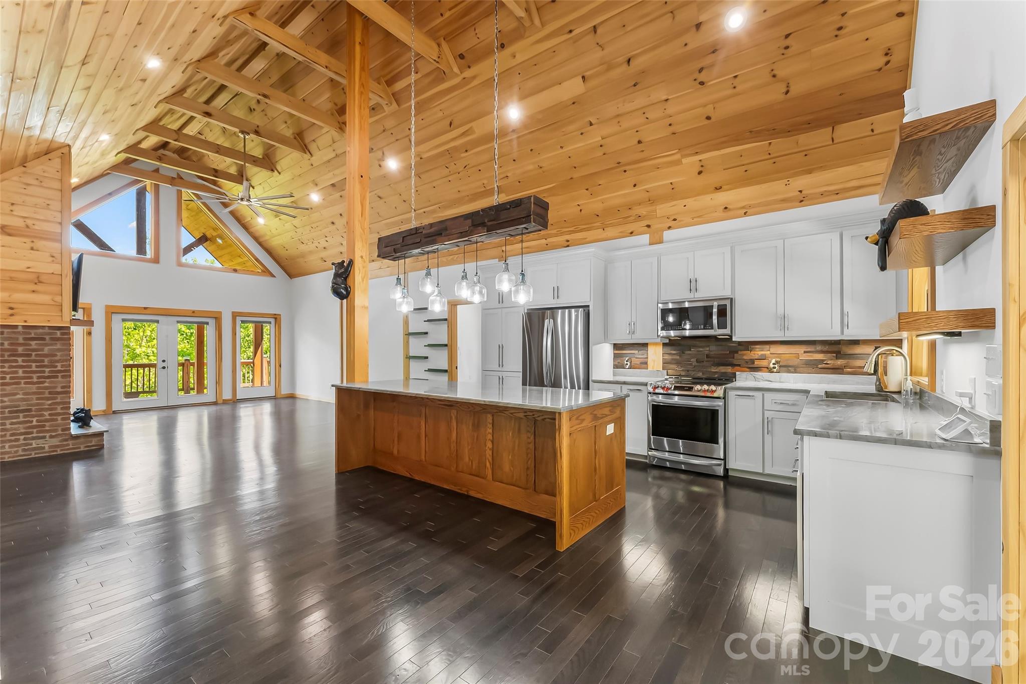 Single Family Residence at 265 Grandview Peaks Drive, Nebo, photo 13 of 48