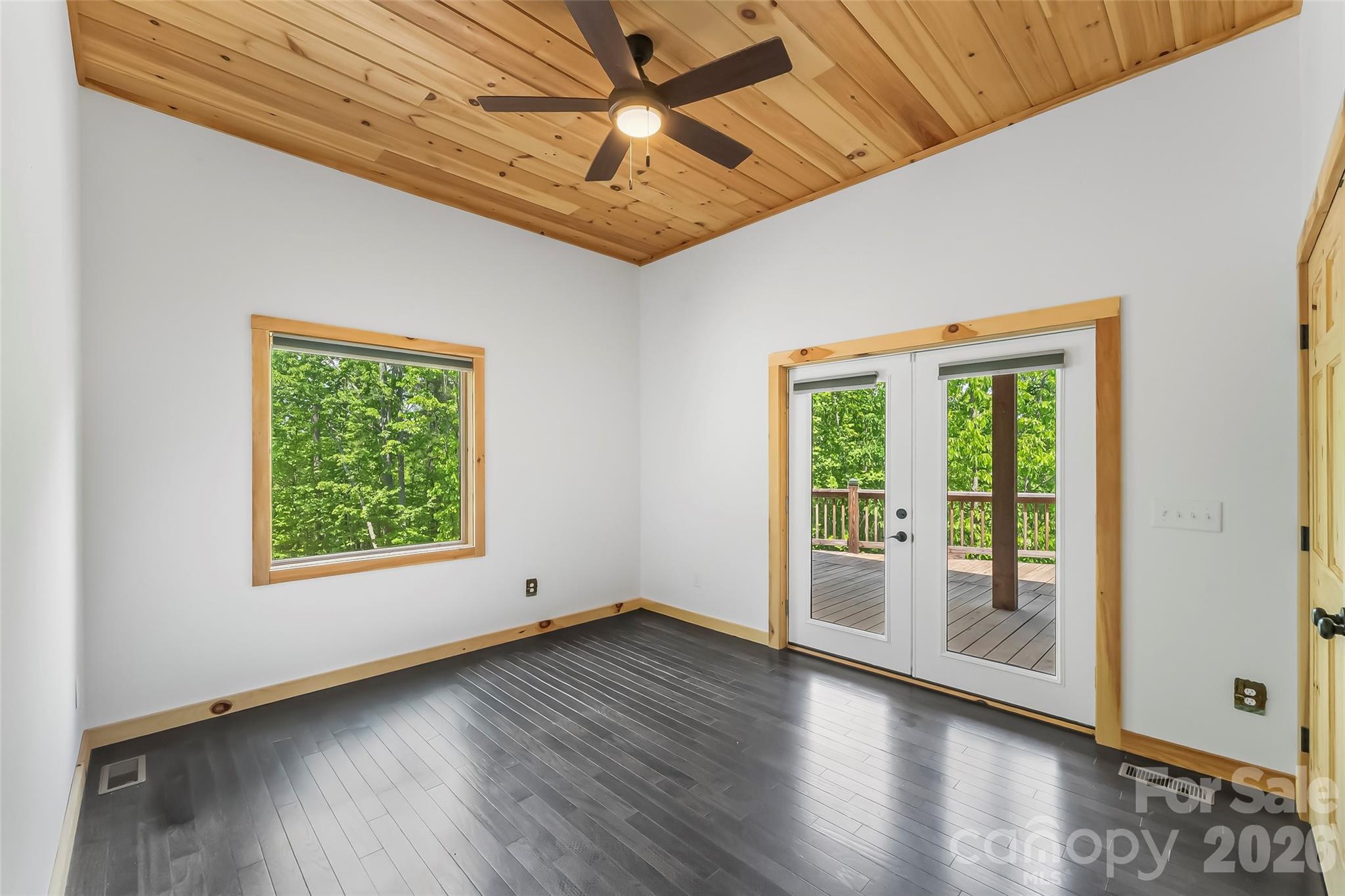 Single Family Residence at 265 Grandview Peaks Drive, Nebo, photo 27 of 48