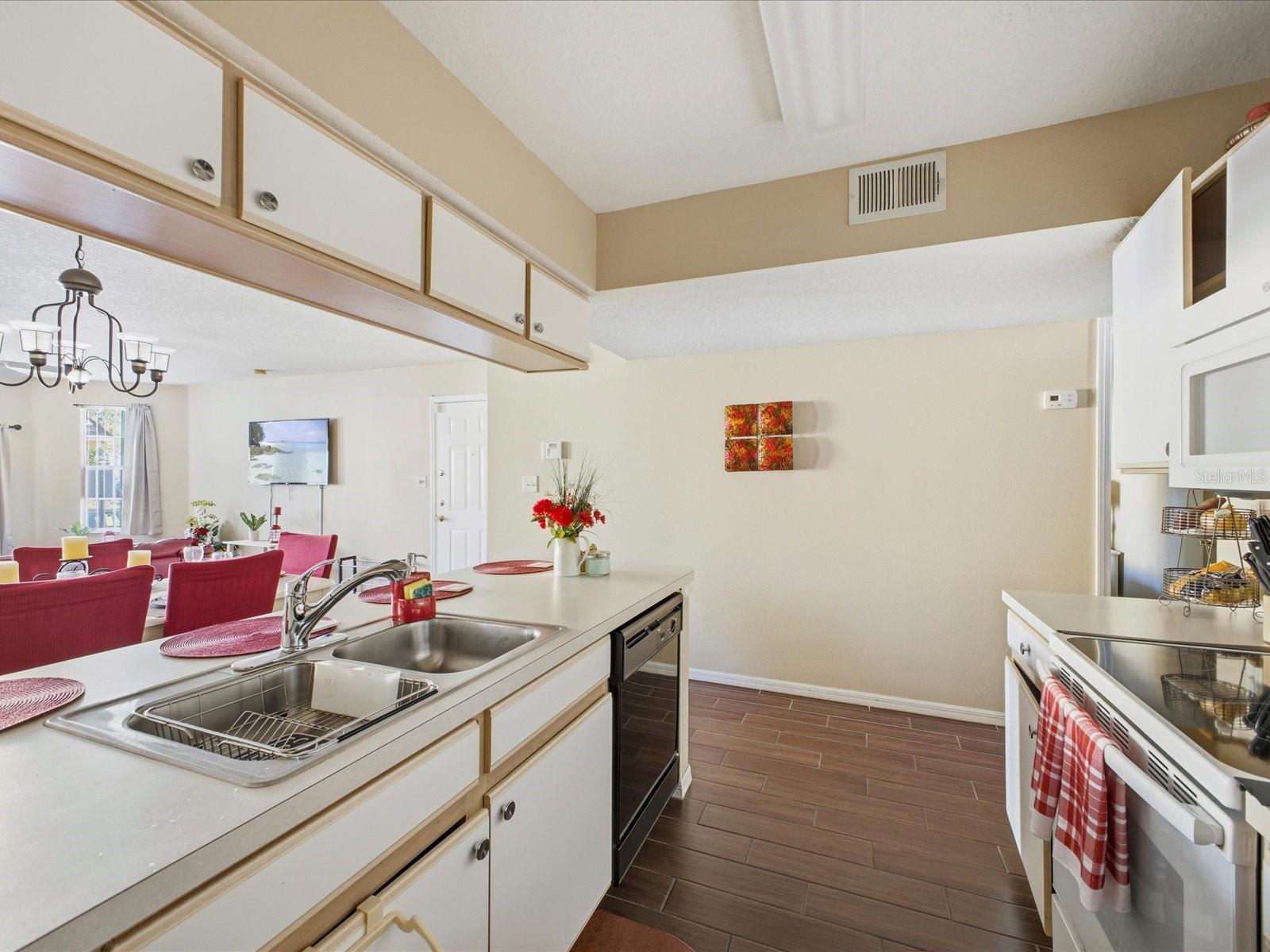 Condominium at 3153 BRITANNIA BLVD #B, KISSIMMEE, photo 11 of 31