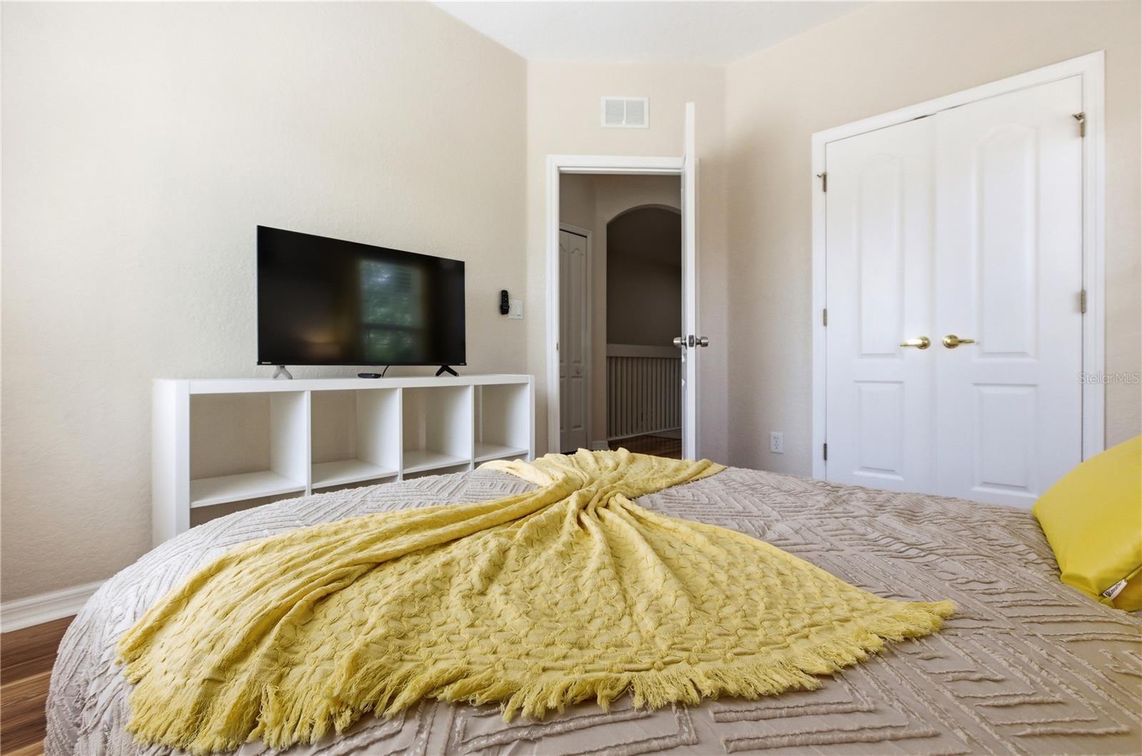 Townhouse at 2420 CARAVELLE CIR, KISSIMMEE, photo 10 of 41