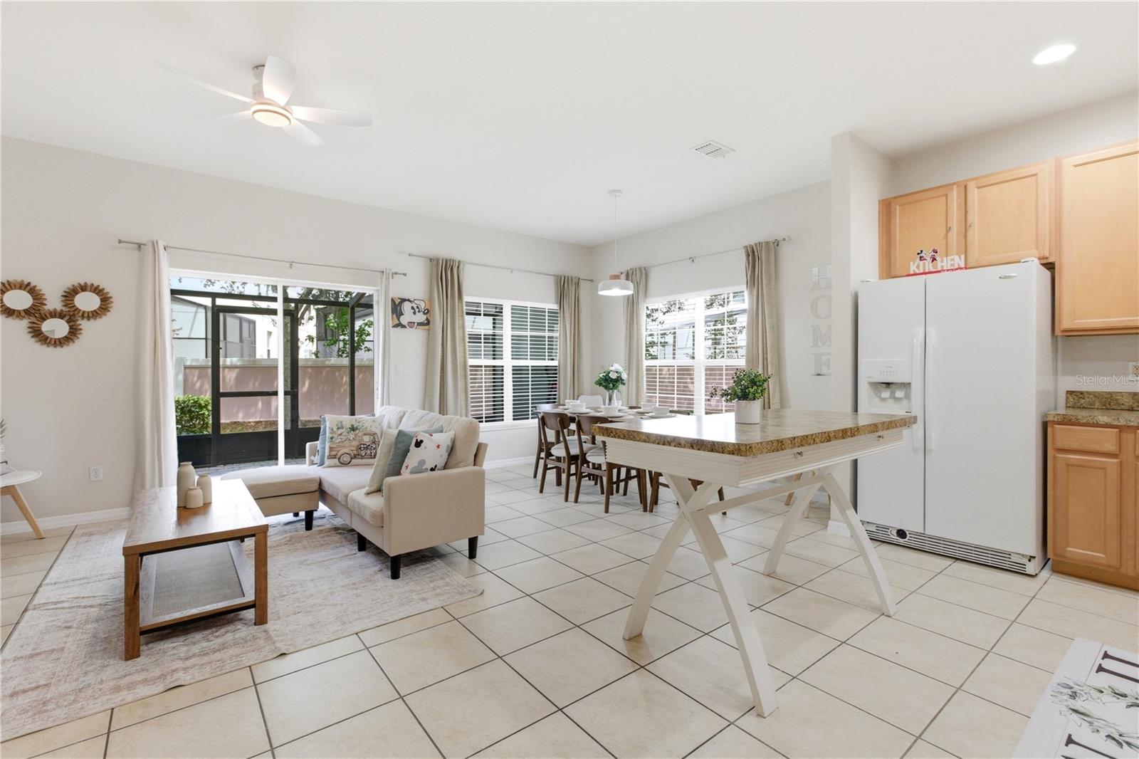 Townhouse at 2420 CARAVELLE CIR, KISSIMMEE, photo 18 of 41