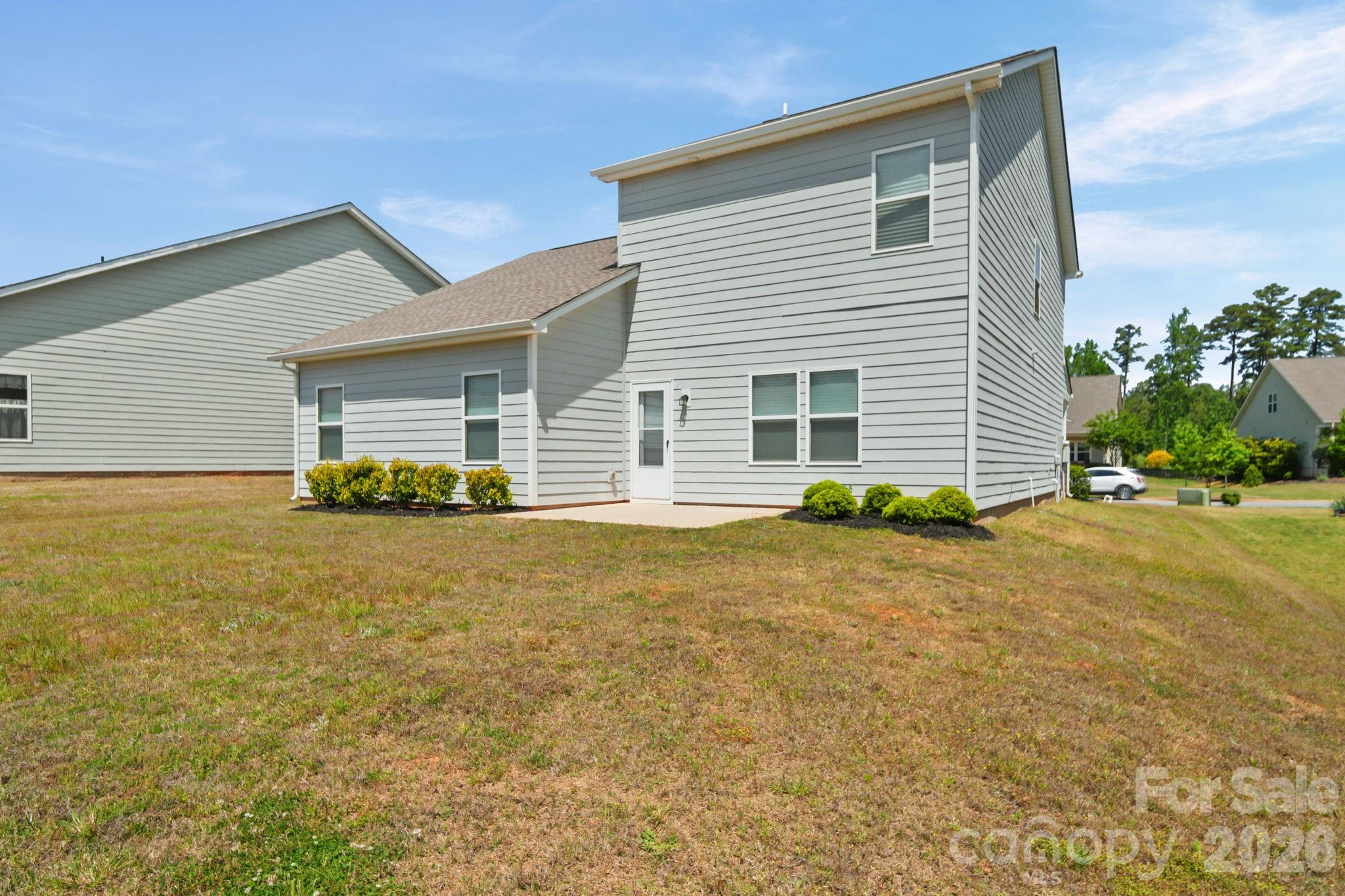 Single Family Residence at 181 Old Harbor Drive, Mount Gilead, photo 7 of 48