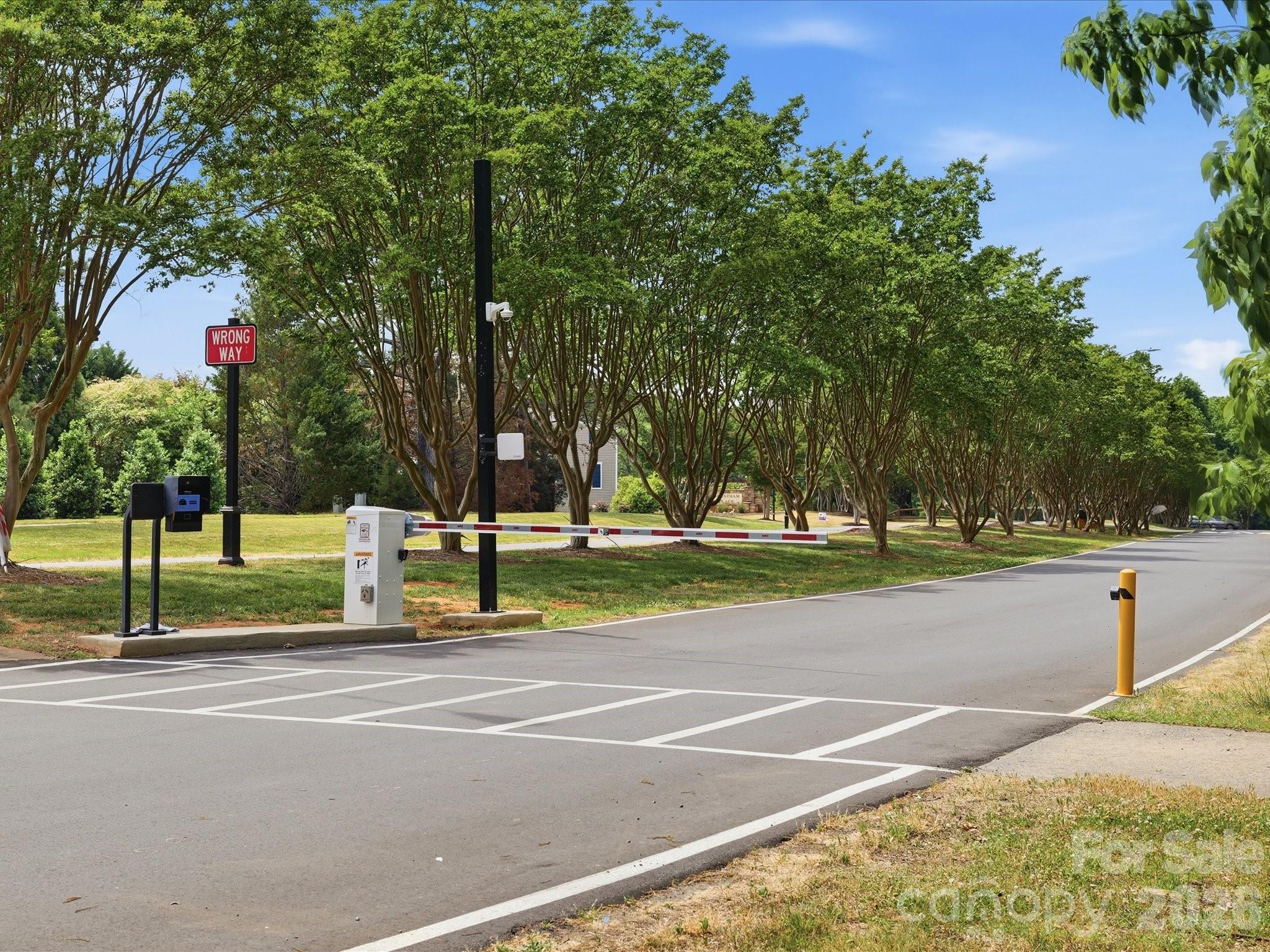 Gated access - 2527 Grantham Place Drive, Fort Mill