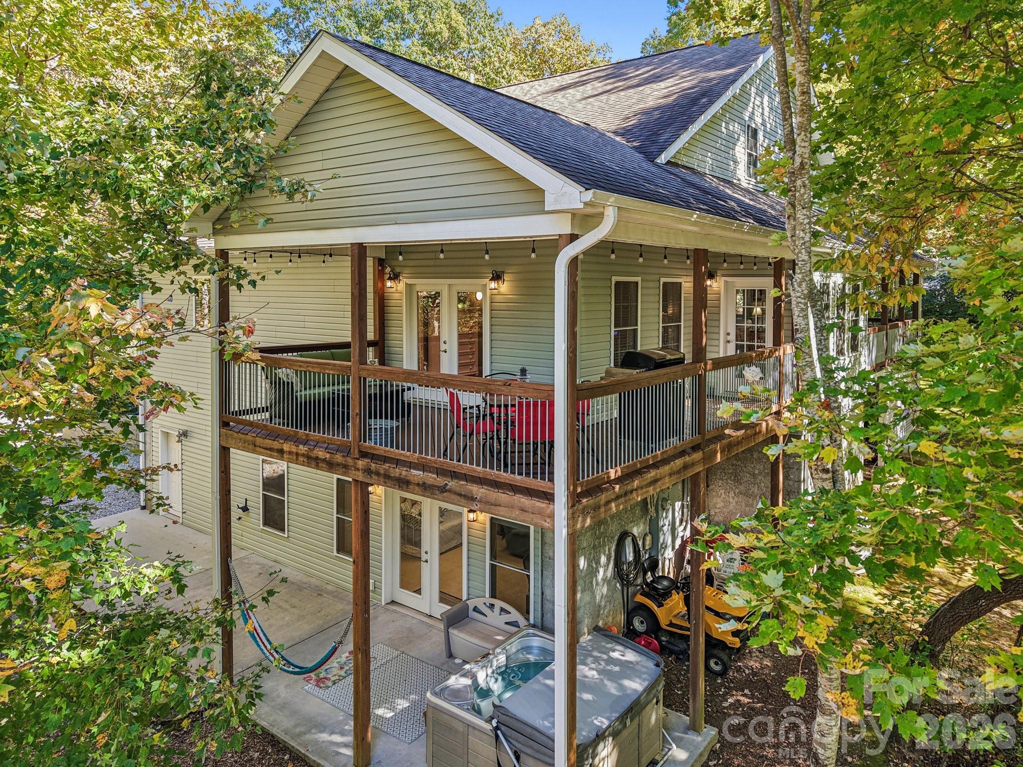 Single Family Residence at 6 Wagon Trace, Flat Rock, photo 40 of 48