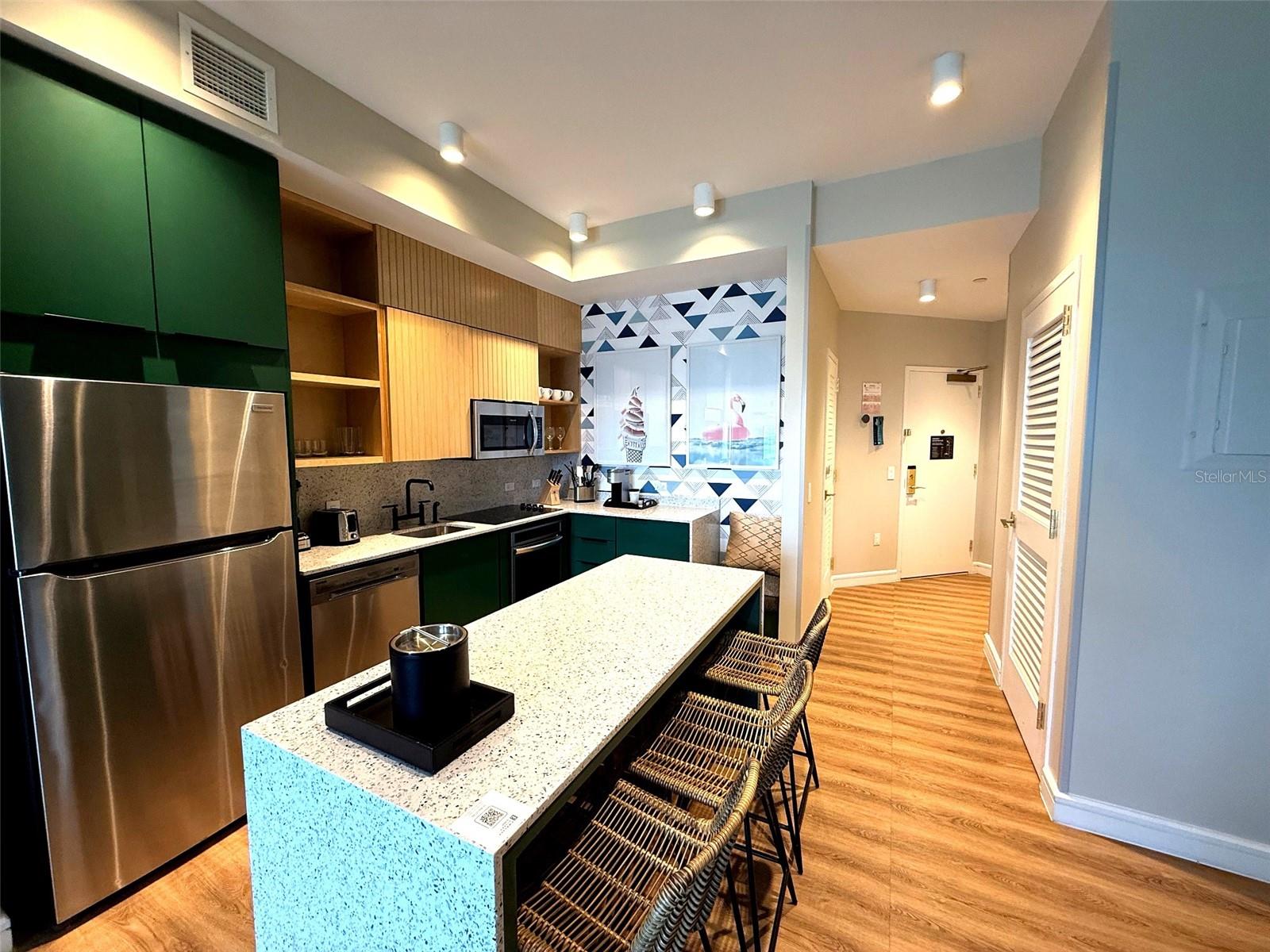 Condo - Hotel at 8061 VACATION AVE #216, KISSIMMEE, photo 5 of 24